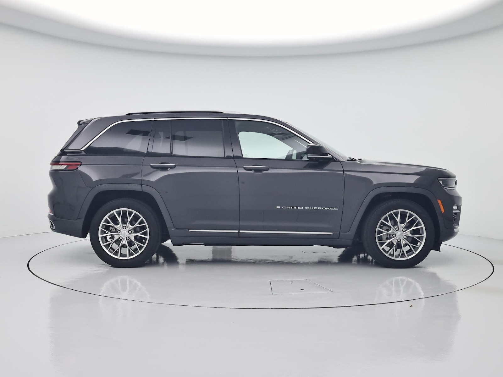 2023 Jeep Grand Cherokee Summit - Photo 8