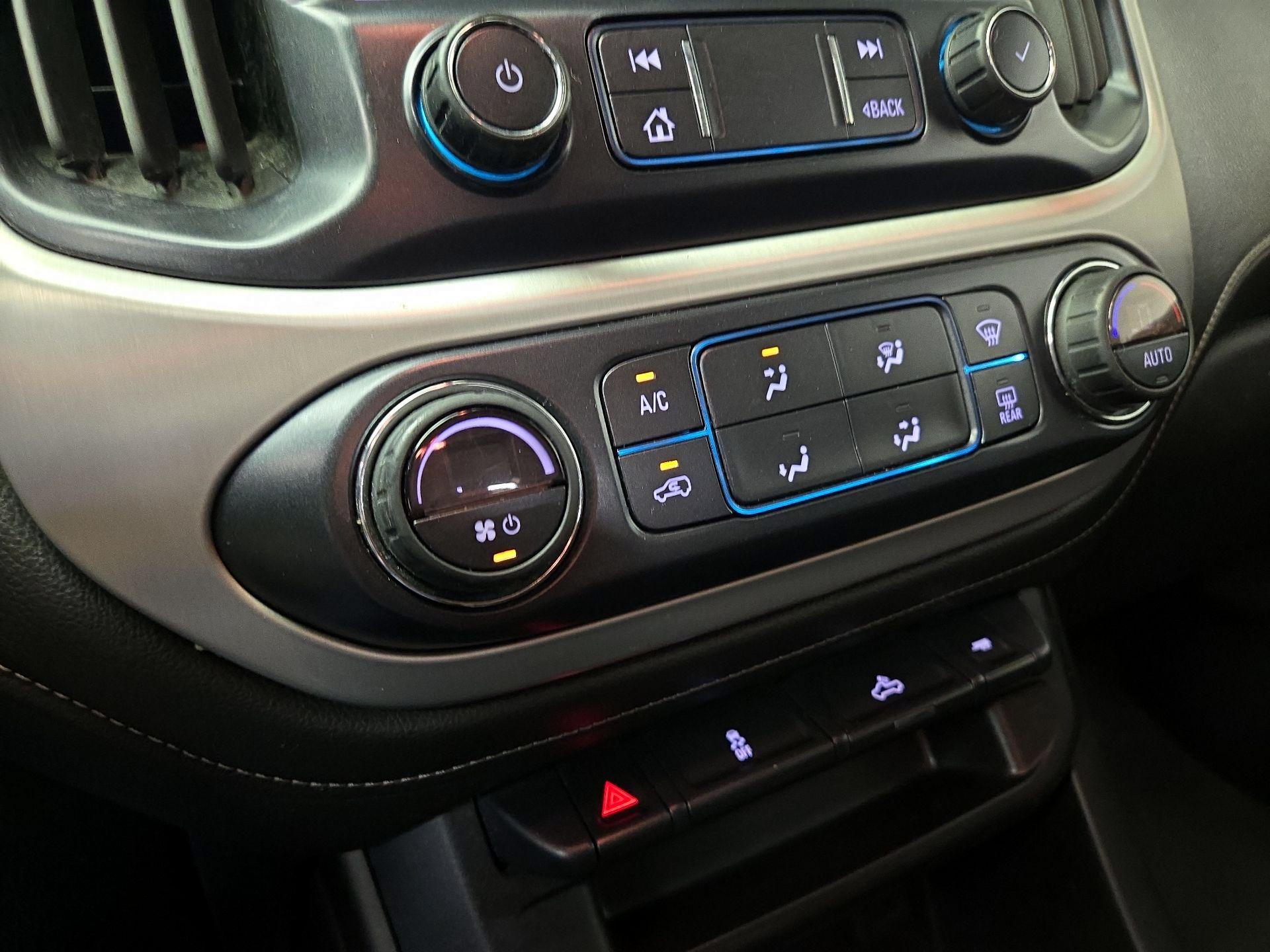 Thumbnail: 2020 GMC Canyon - 16