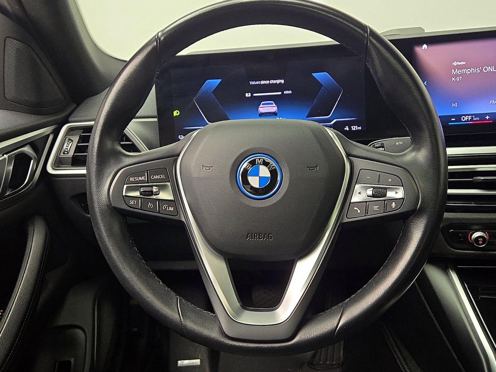 2023 BMW i4 40 - Photo 11