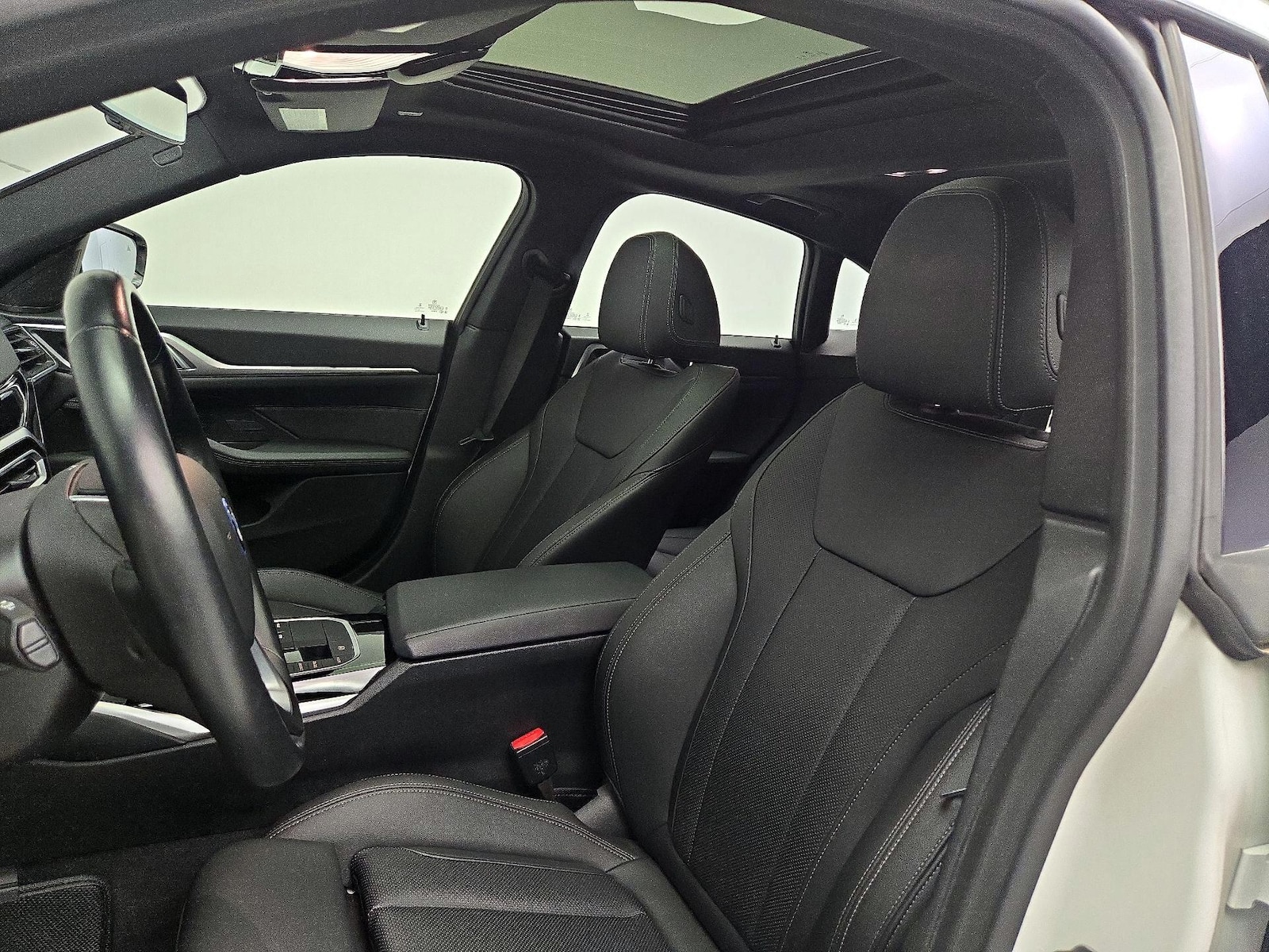 2023 BMW i4 40 - Photo 12