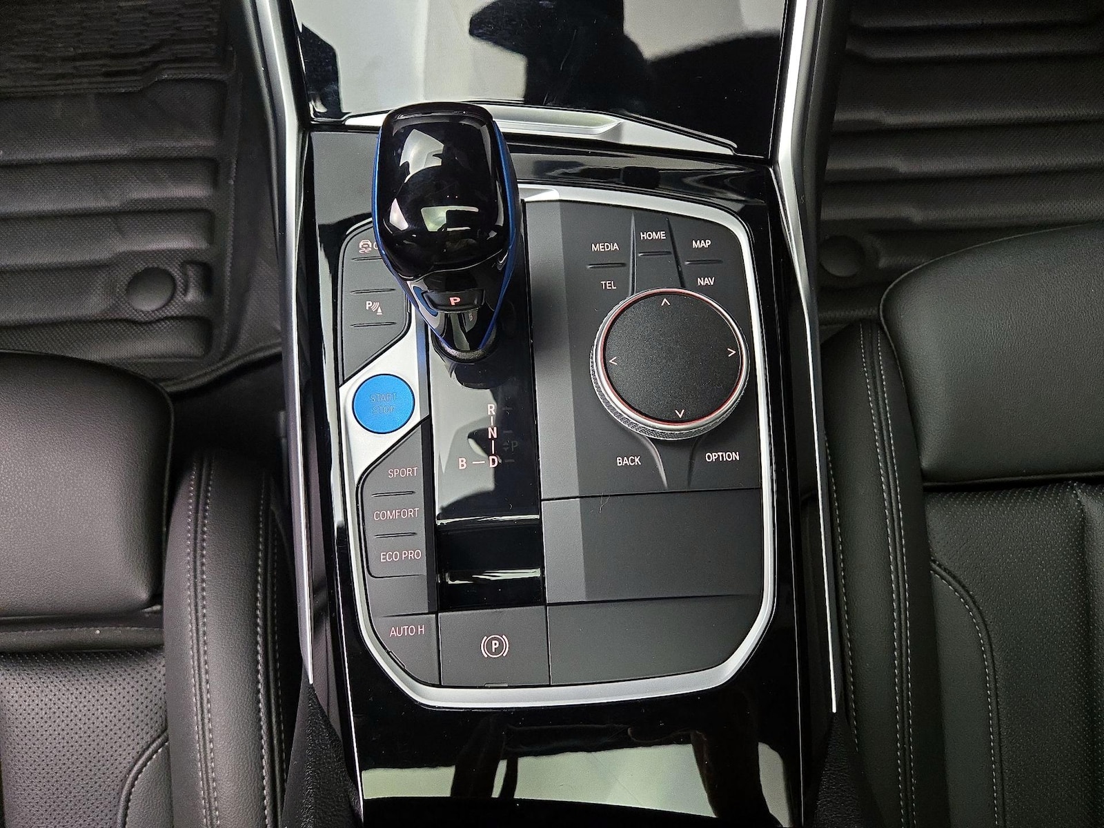 2023 BMW i4 40 - Photo 19