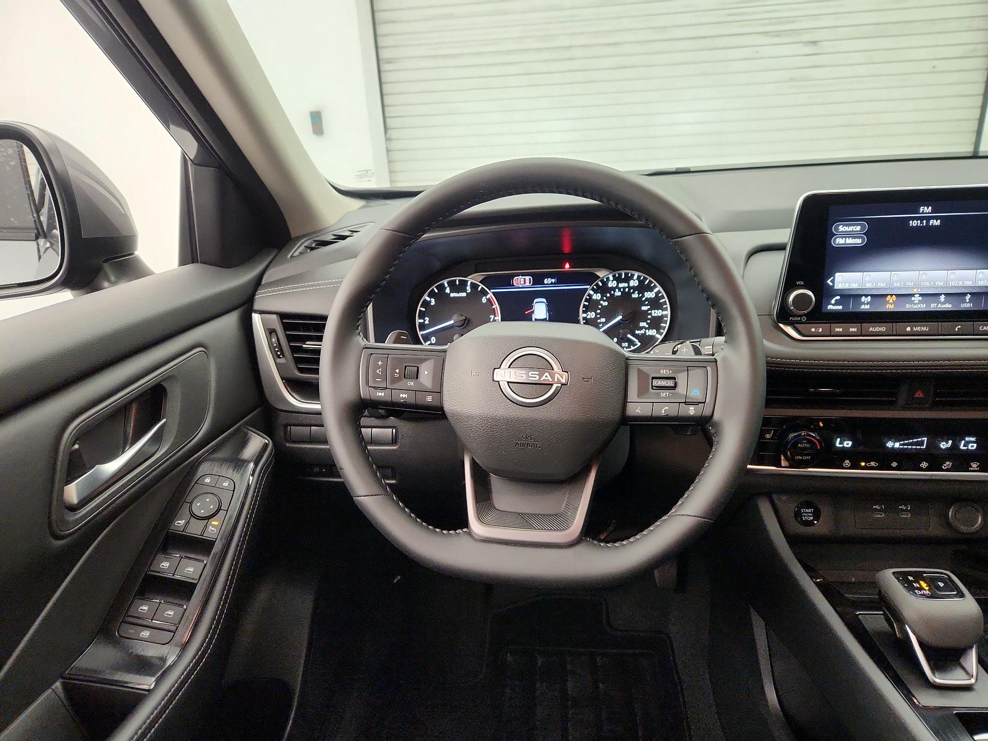 Thumbnail: 2026 Nissan Rogue - 10