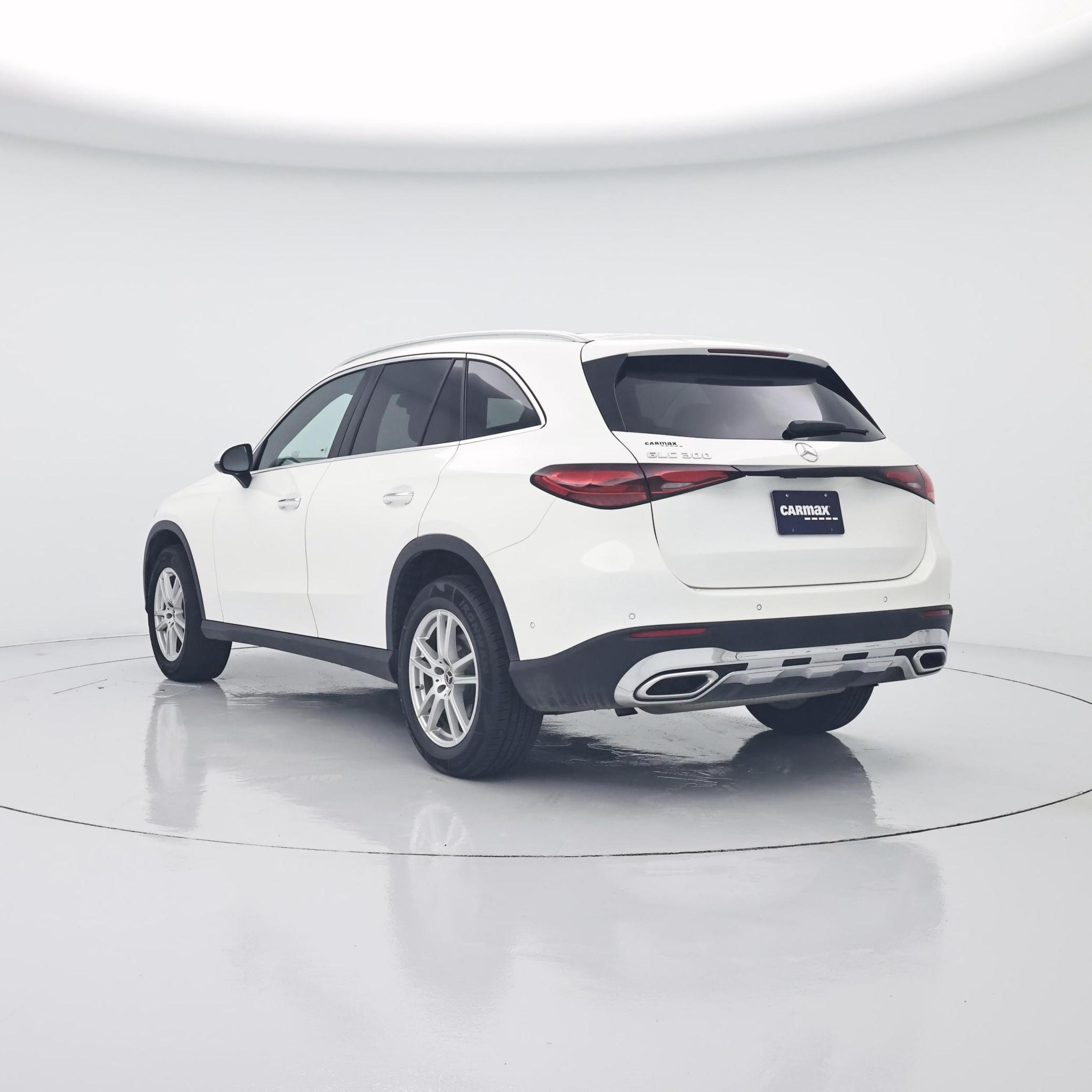 Thumbnail: 2023 Mercedes-Benz GLC - 2