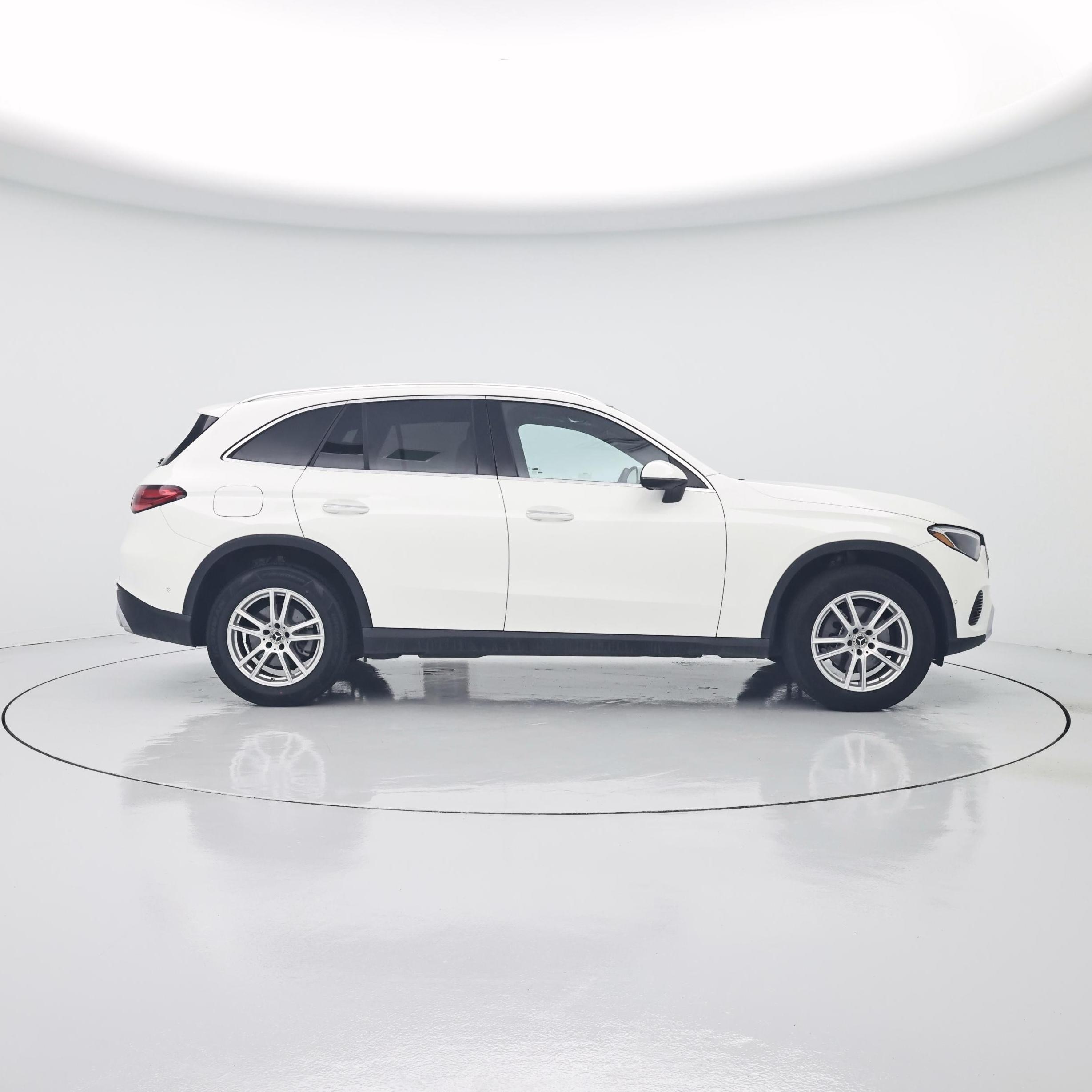 Thumbnail: 2023 Mercedes-Benz GLC - 7