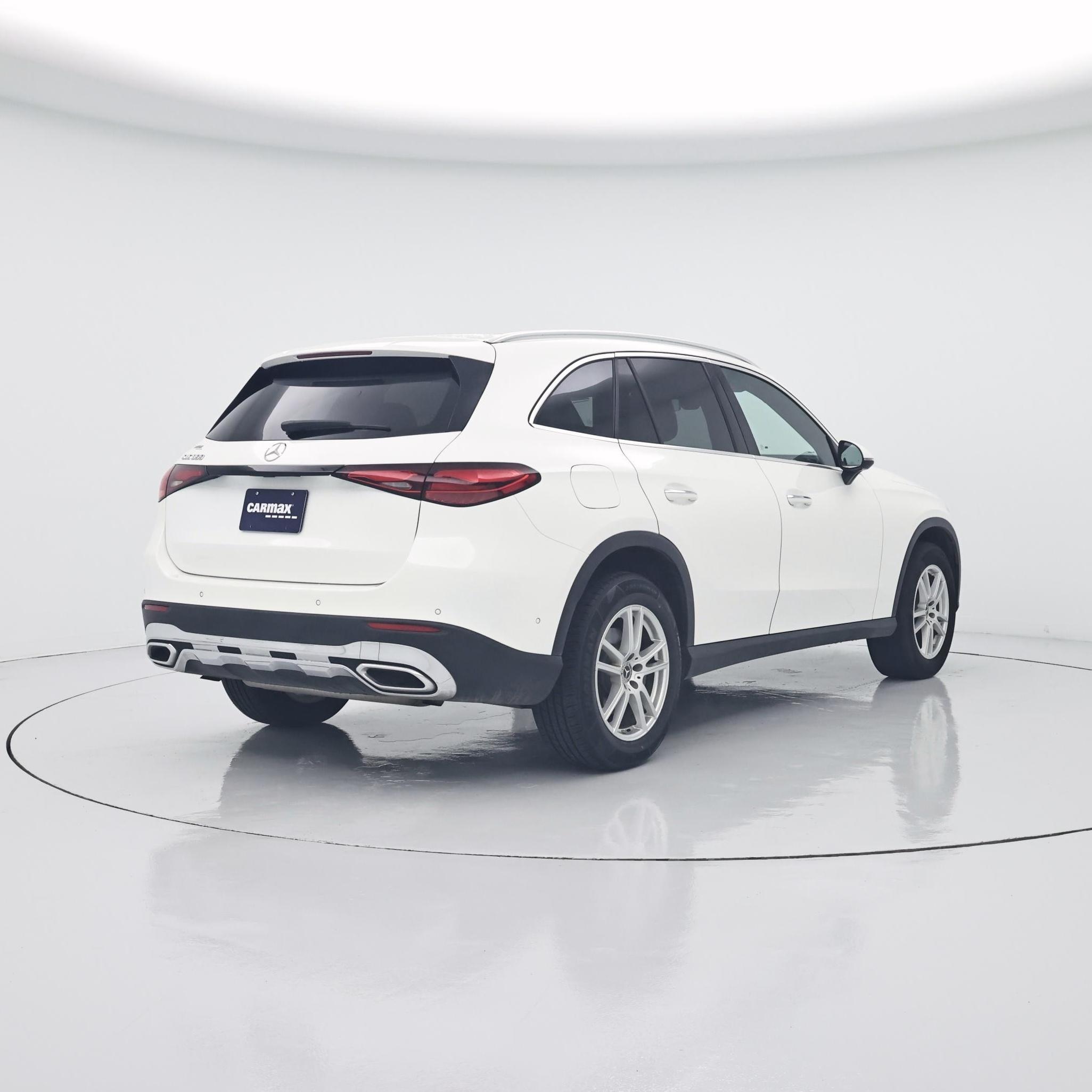 Thumbnail: 2023 Mercedes-Benz GLC - 8