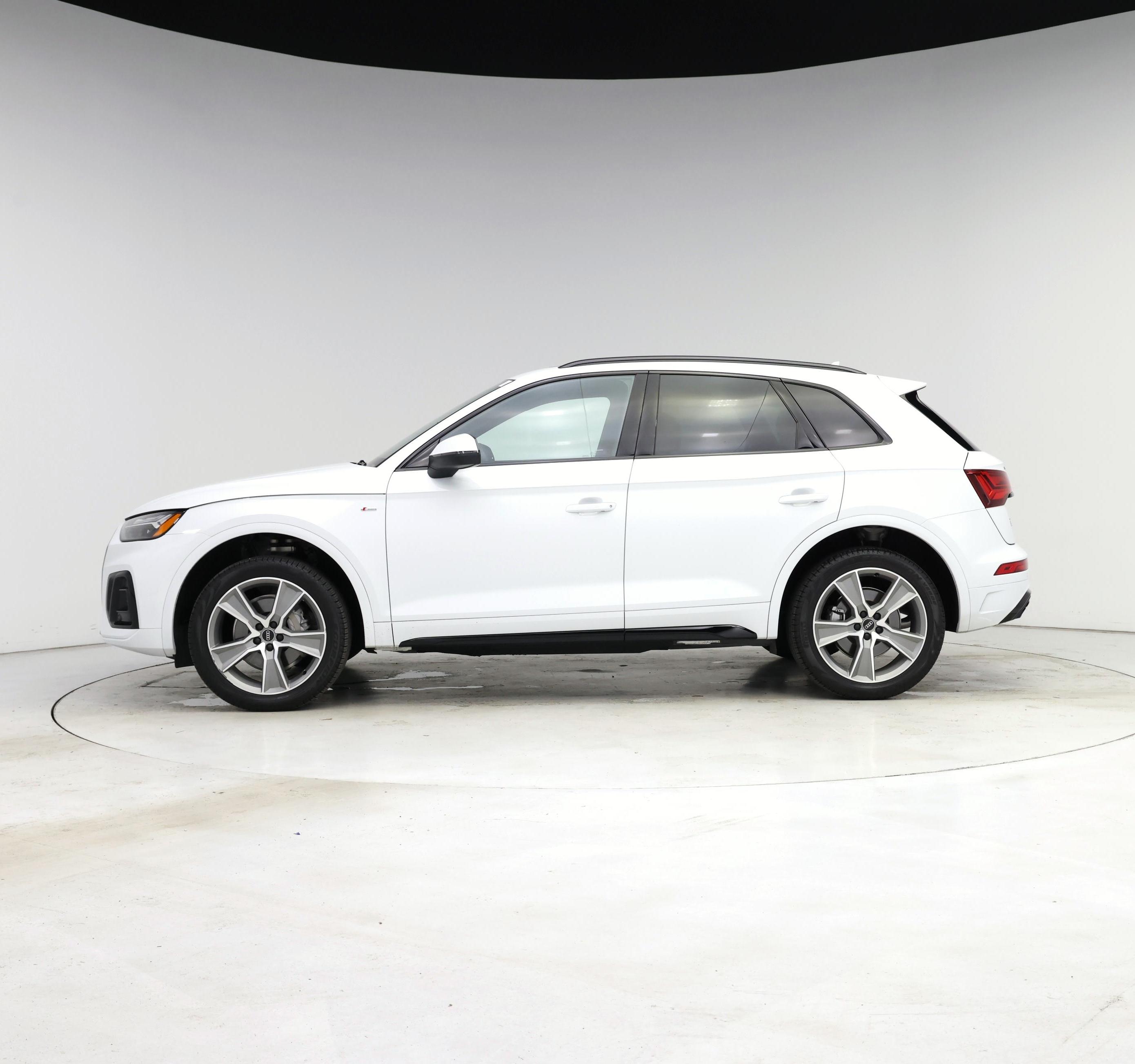 Thumbnail: 2025 Audi Q5 - 3