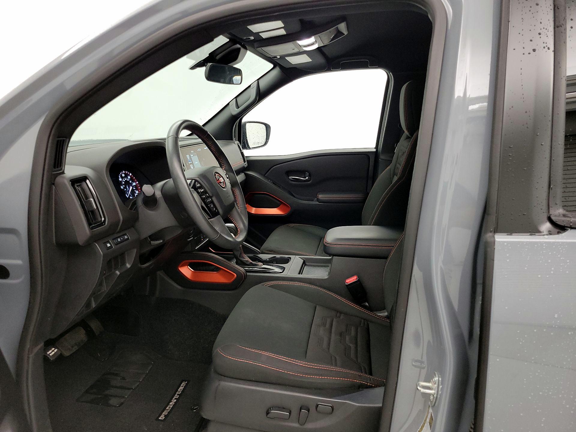 Thumbnail: 2025 Nissan Frontier - 11