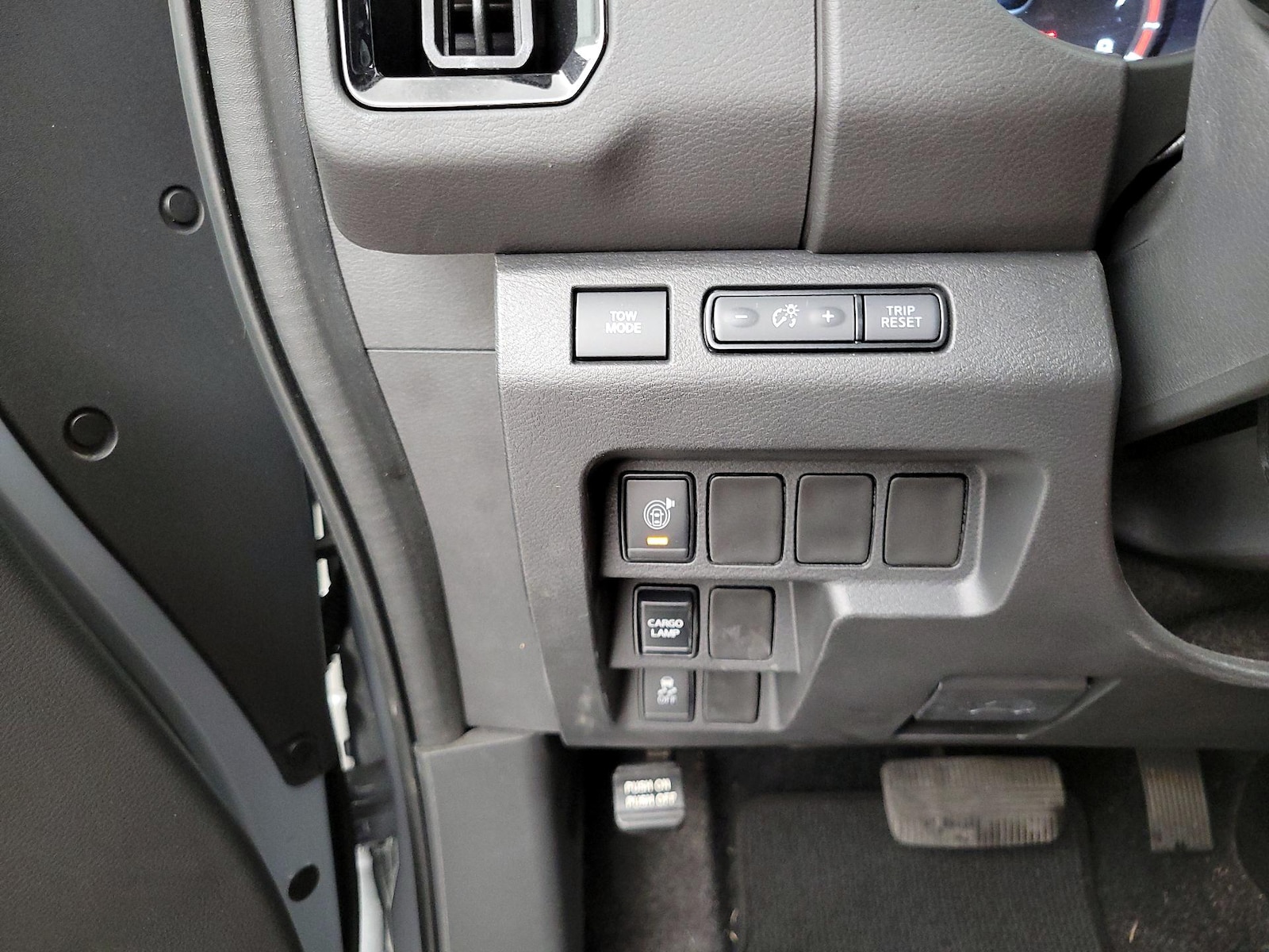2025 Nissan Frontier PRO-X - Photo 14