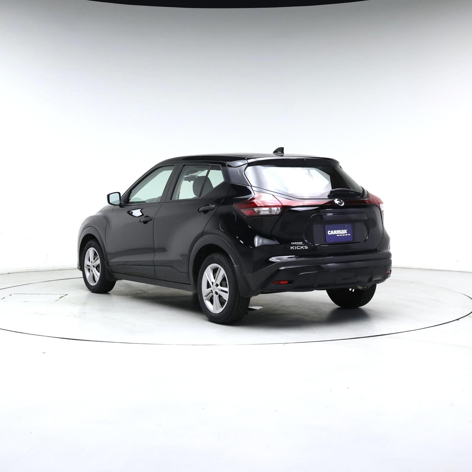 Thumbnail: 2021 Nissan Kicks - 2