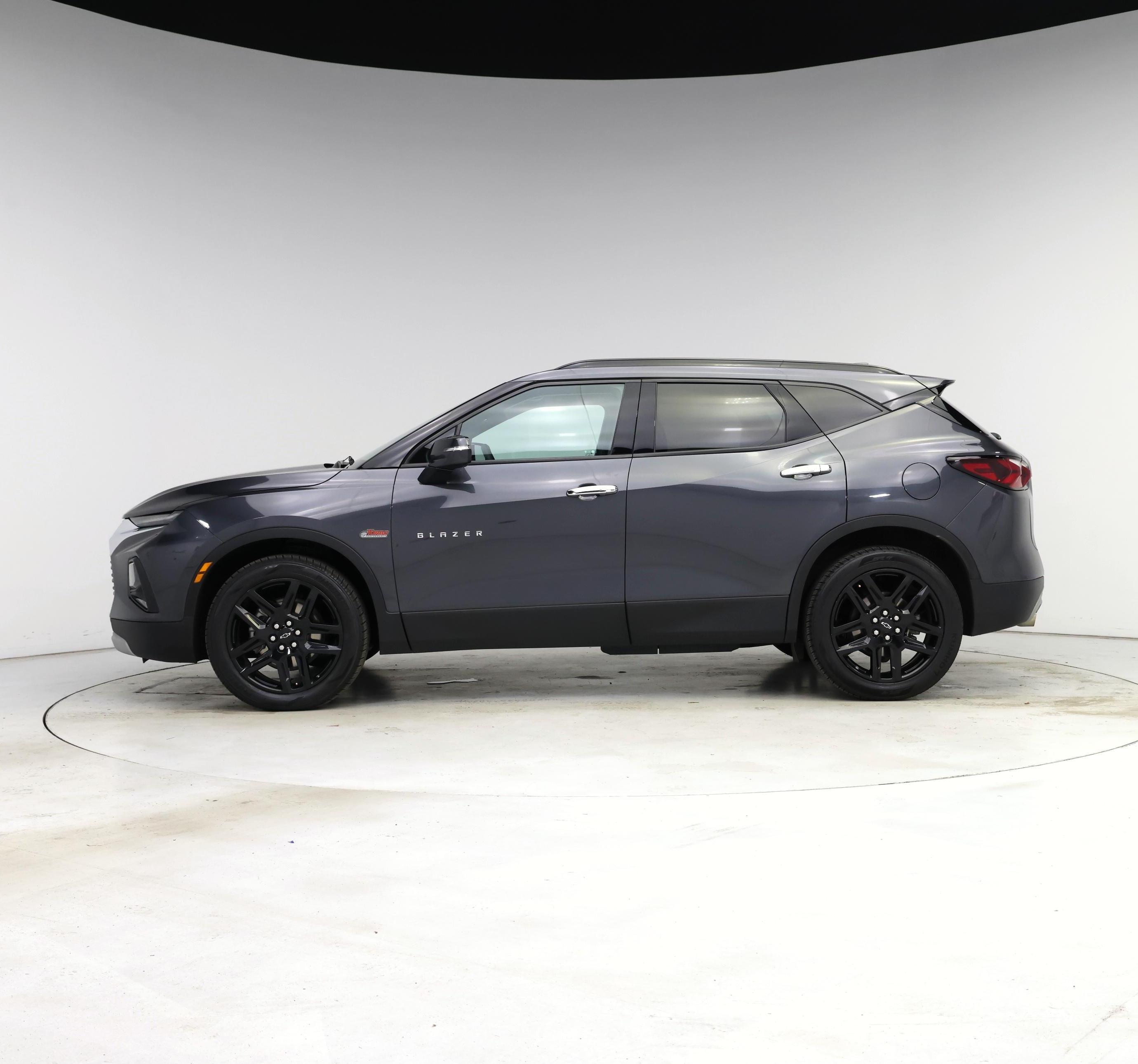 Thumbnail: 2022 Chevrolet Blazer - 3