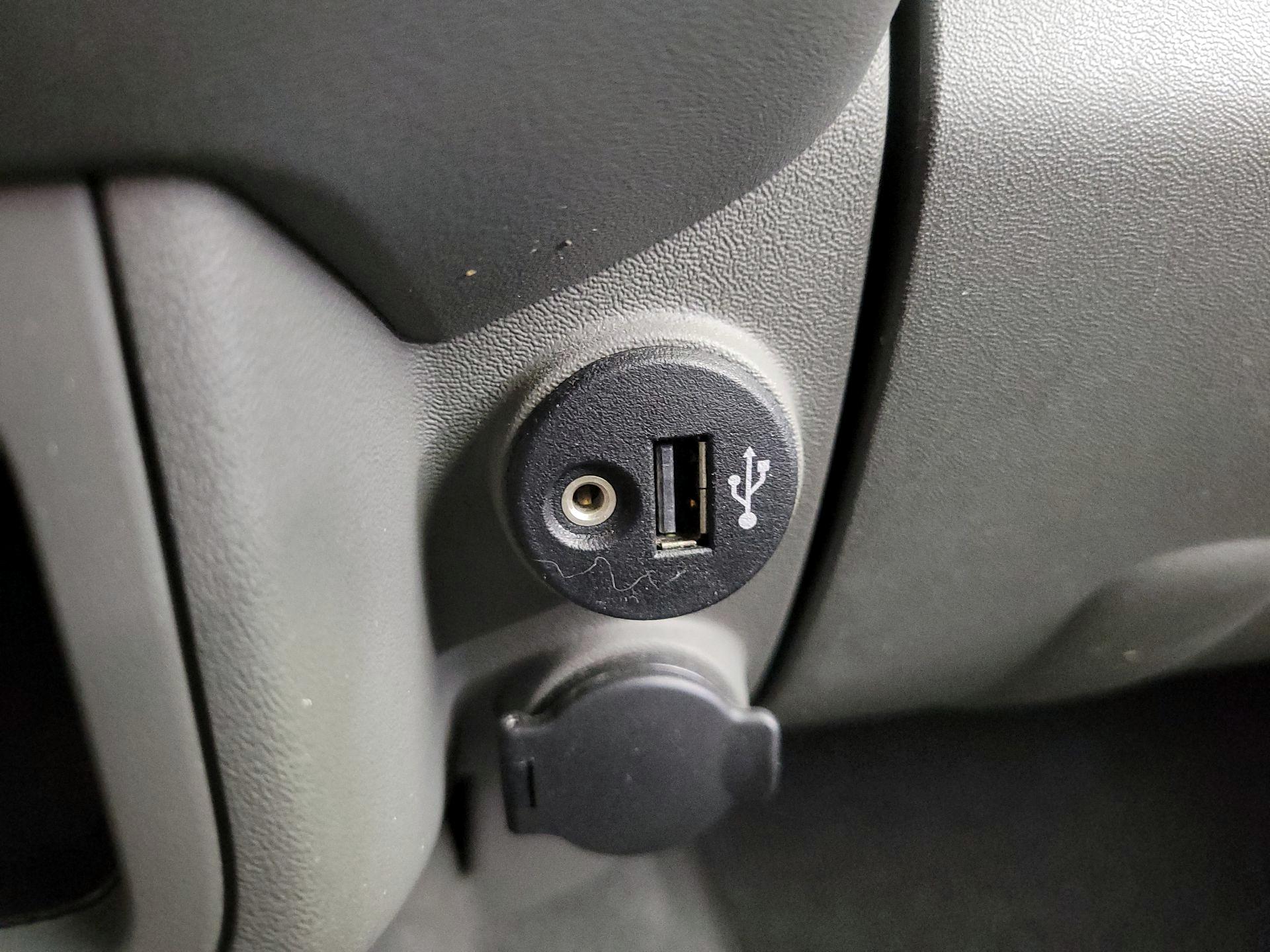 Thumbnail: 2019 Nissan Frontier - 18