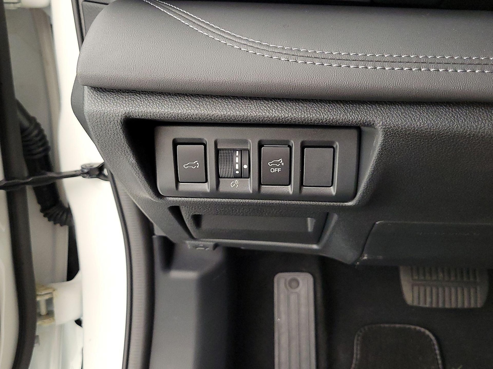2025 Subaru Outback Touring - Photo 14