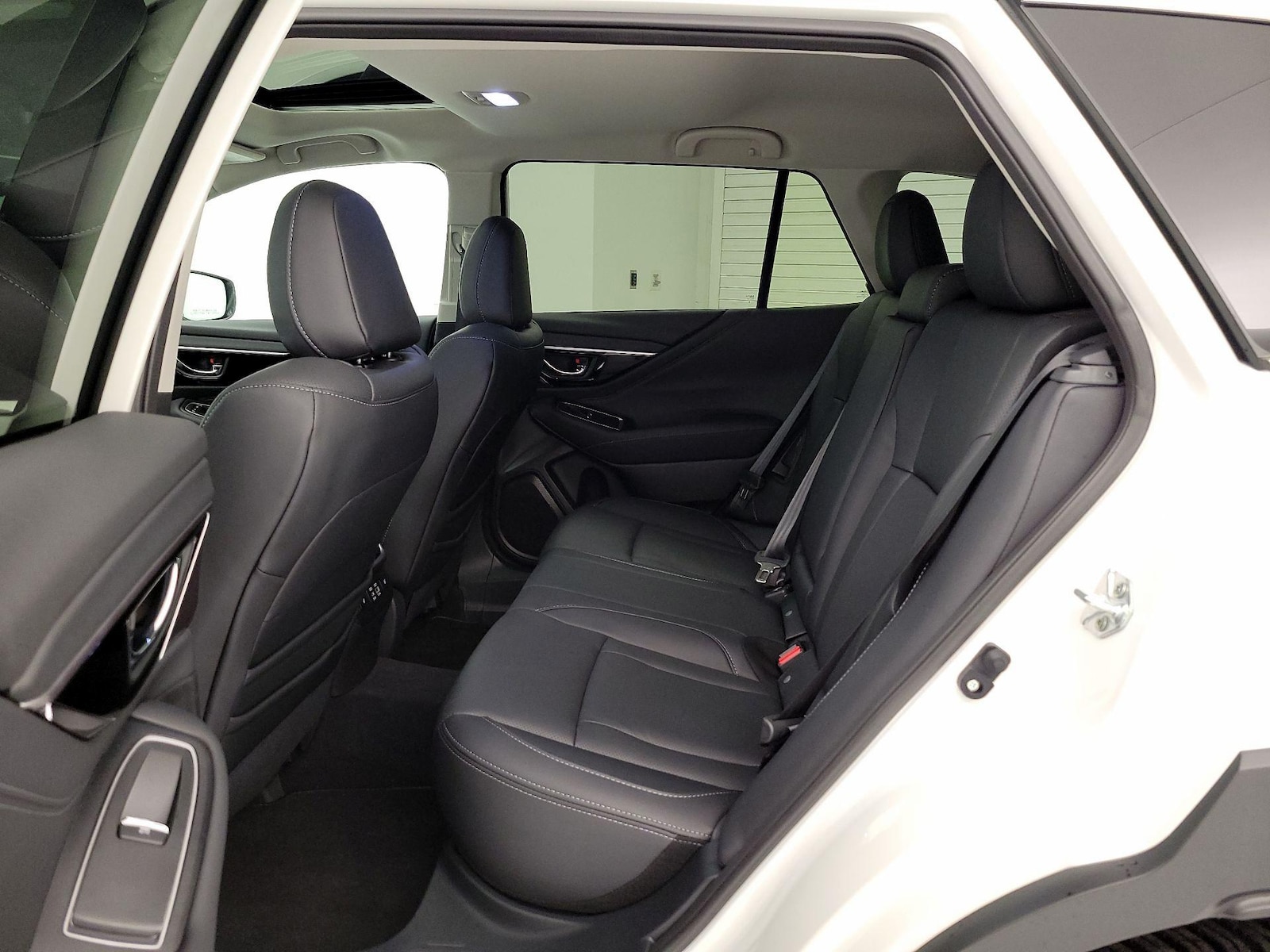 2025 Subaru Outback Touring - Photo 22