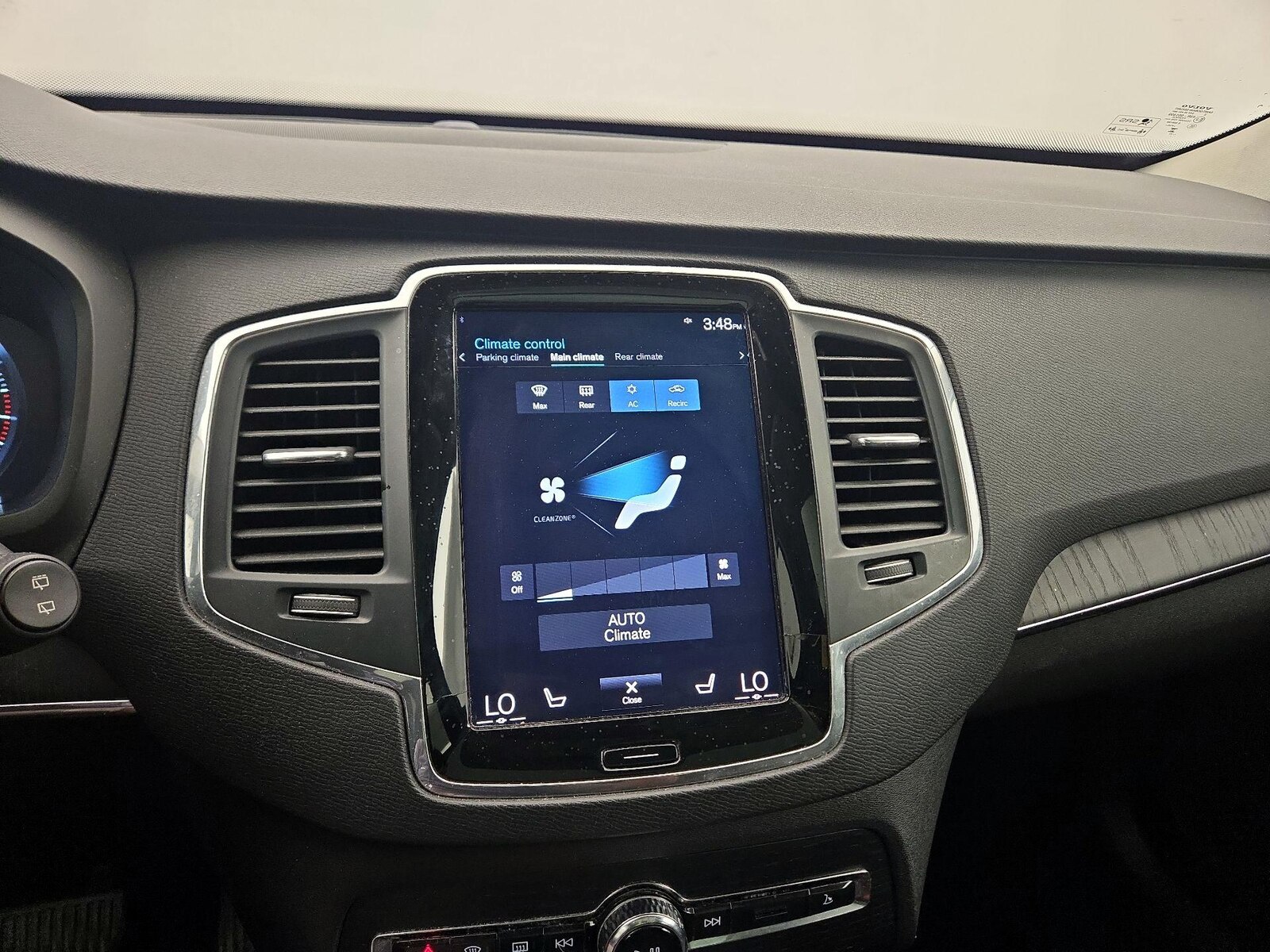 2020 Volvo XC90 Momentum - Photo 17