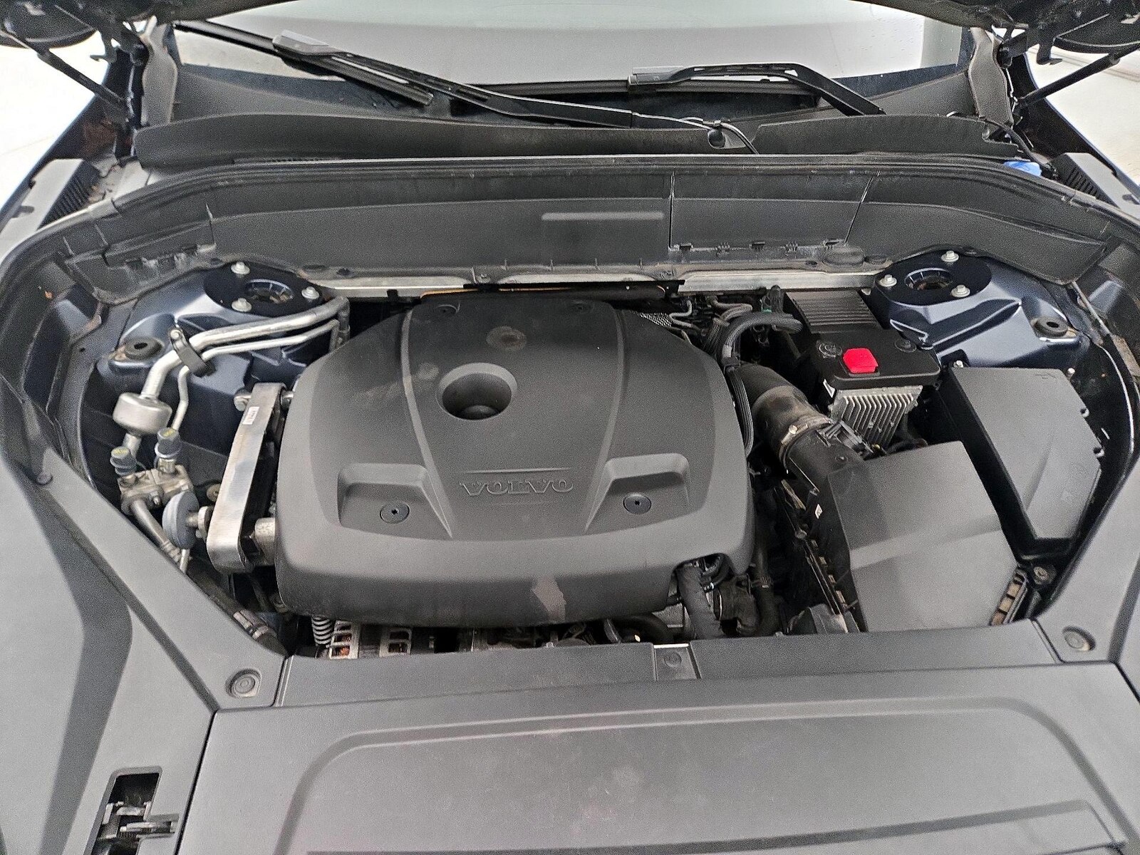 2020 Volvo XC90 Momentum - Photo 25