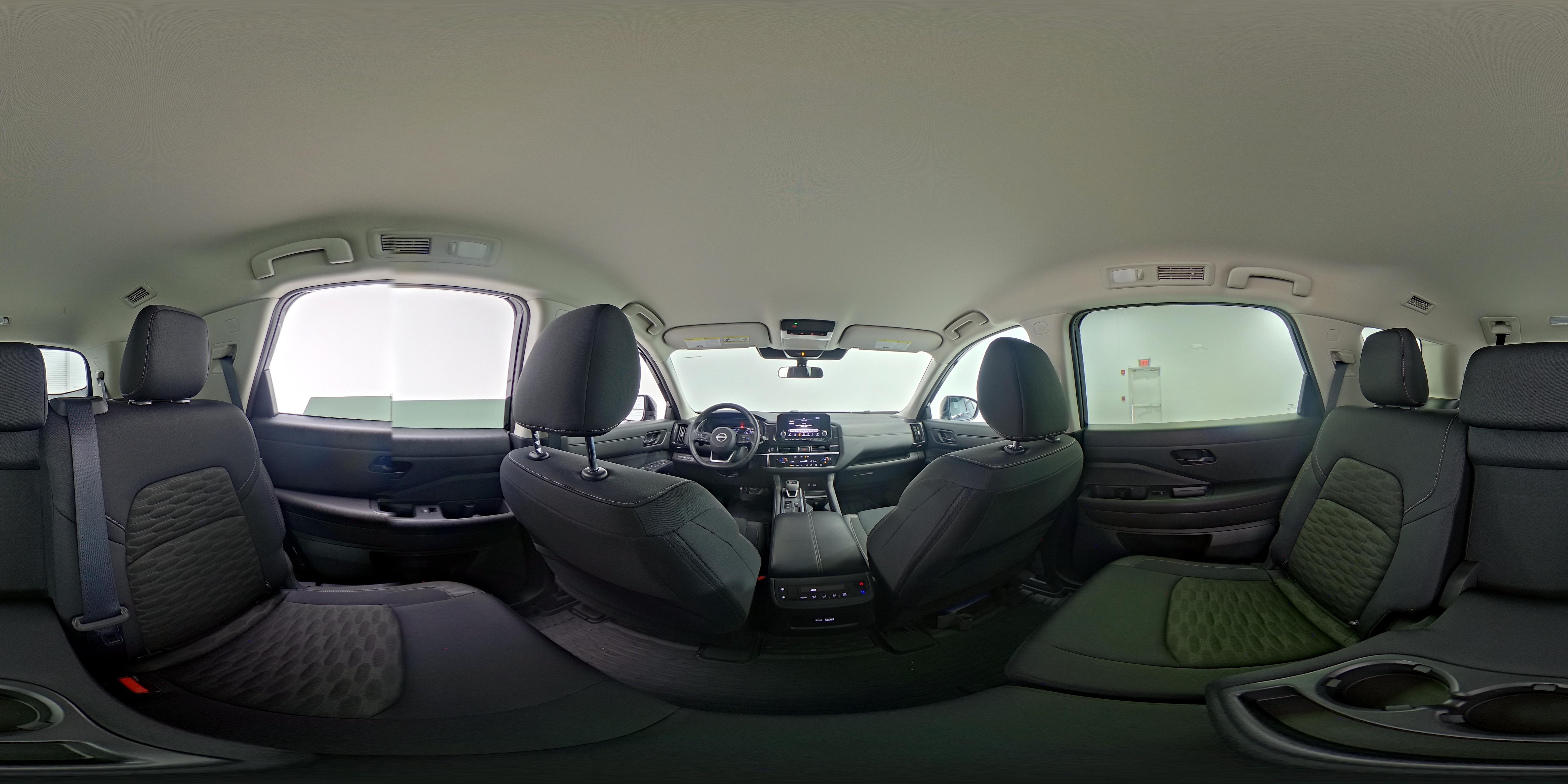 2025 Nissan Pathfinder SV - Photo 27