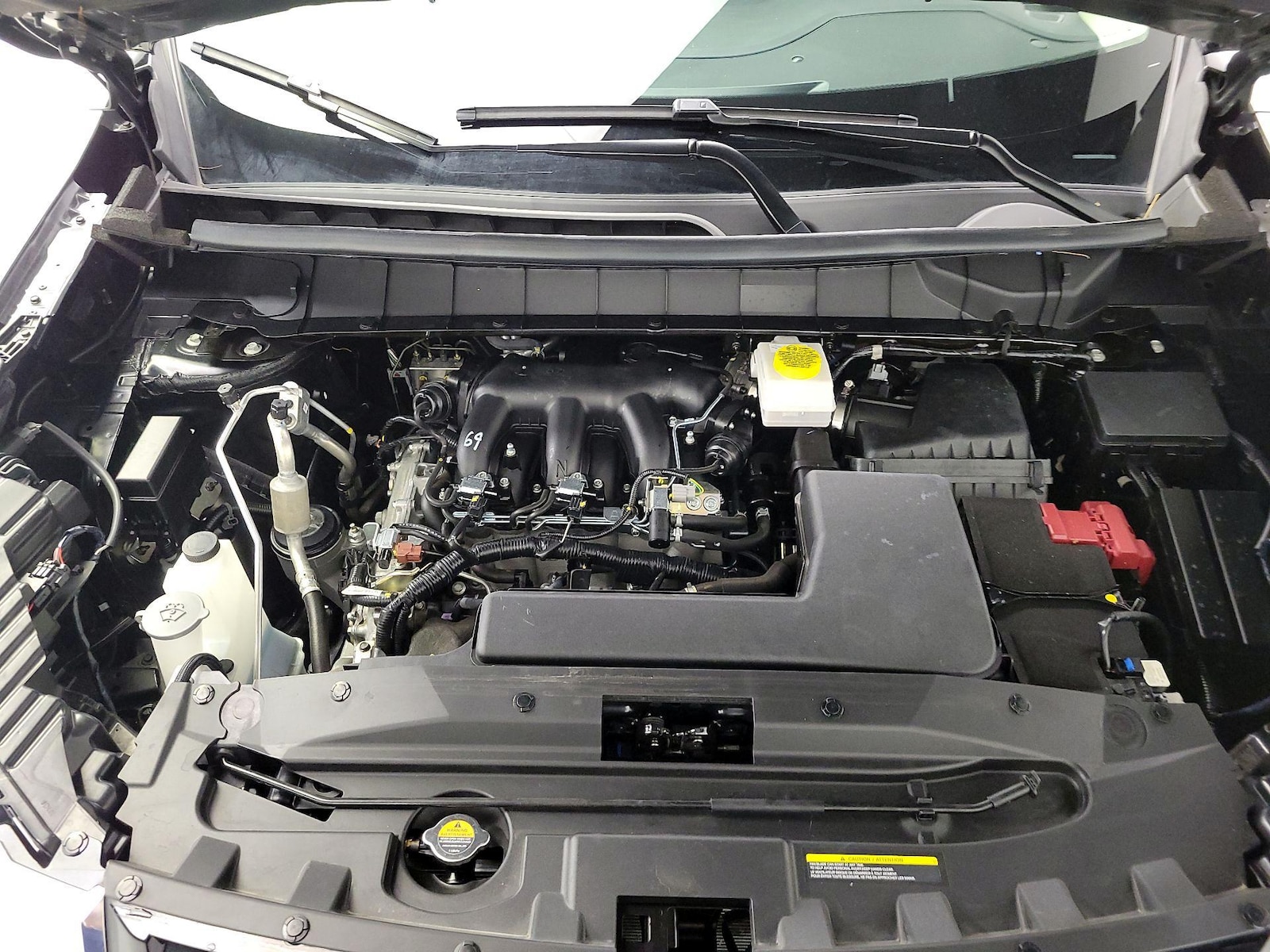2025 Nissan Pathfinder SV - Photo 24