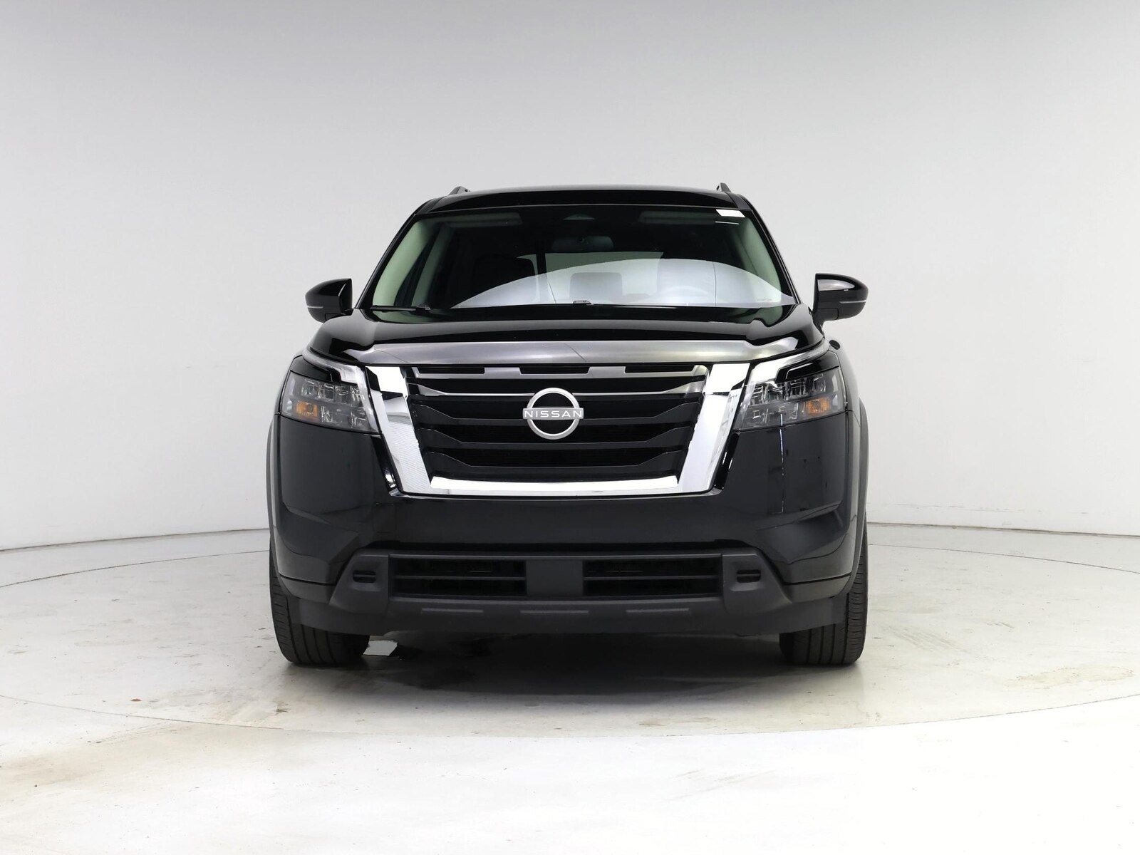 2025 Nissan Pathfinder SV - Photo 6