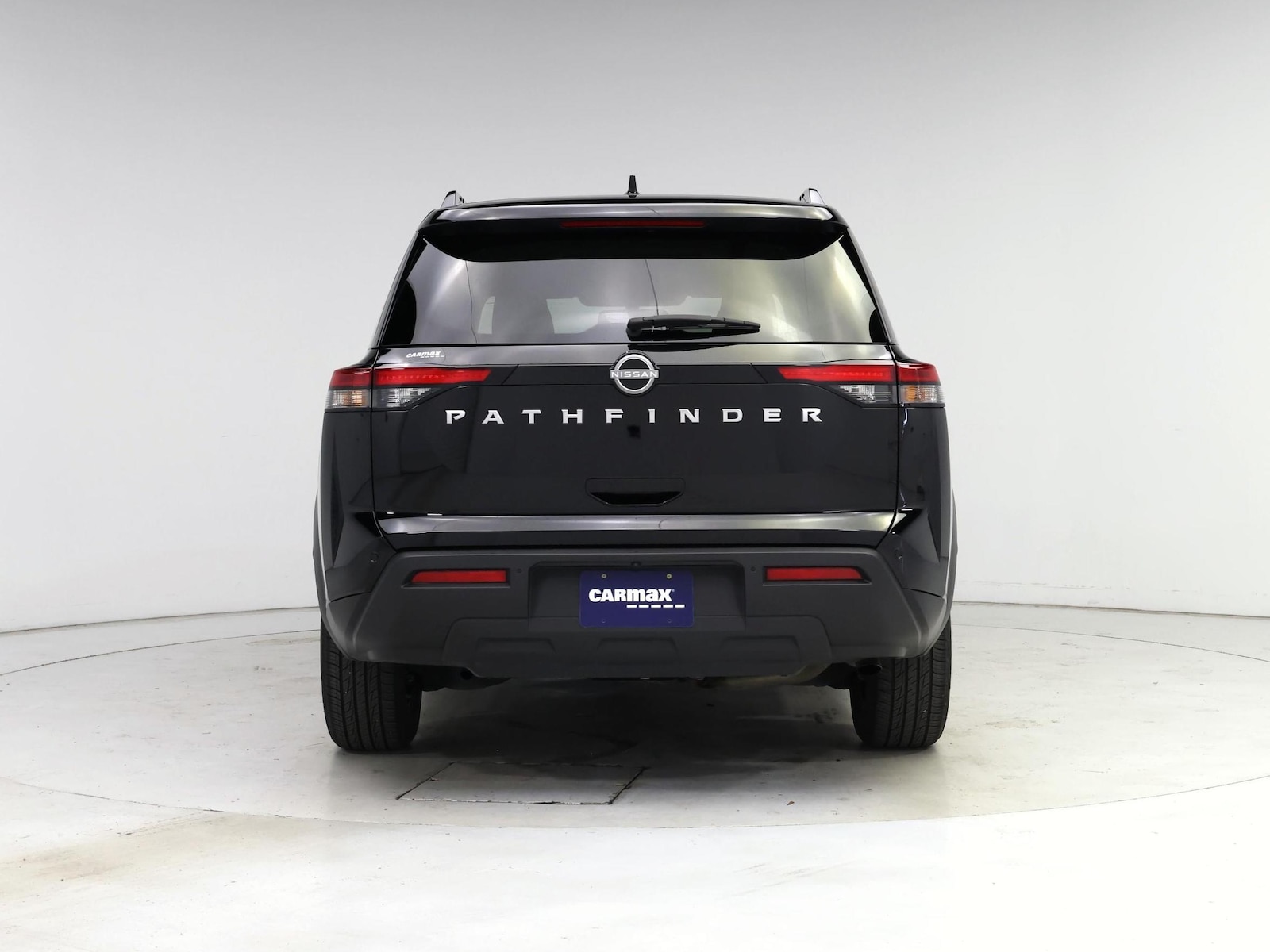 2025 Nissan Pathfinder SV - Photo 7