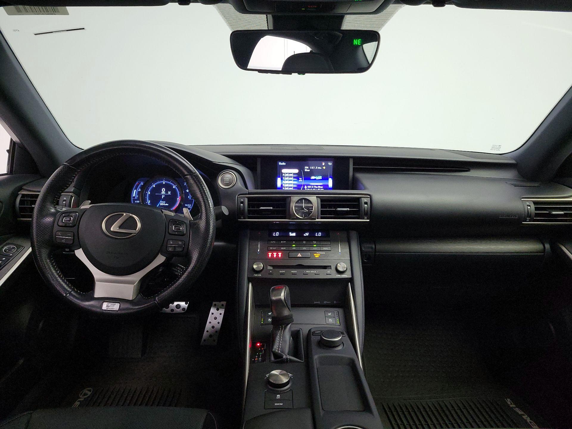 Thumbnail: 2020 Lexus IS - 9