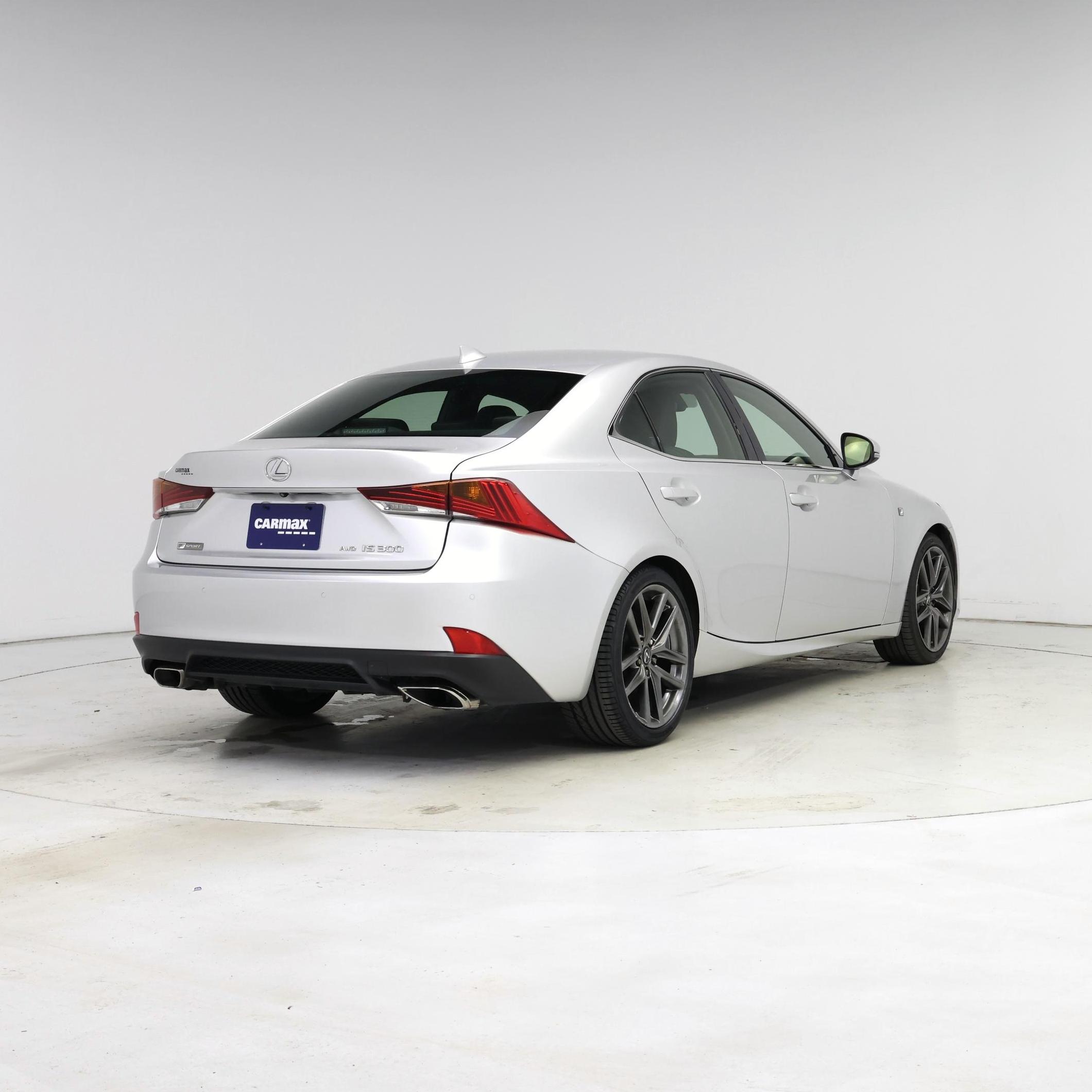 Thumbnail: 2020 Lexus IS - 8