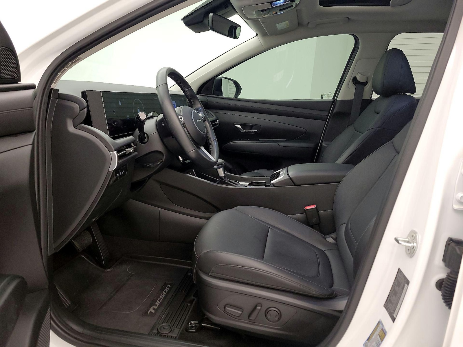 2025 Hyundai Tucson SEL Convenience - Photo 12