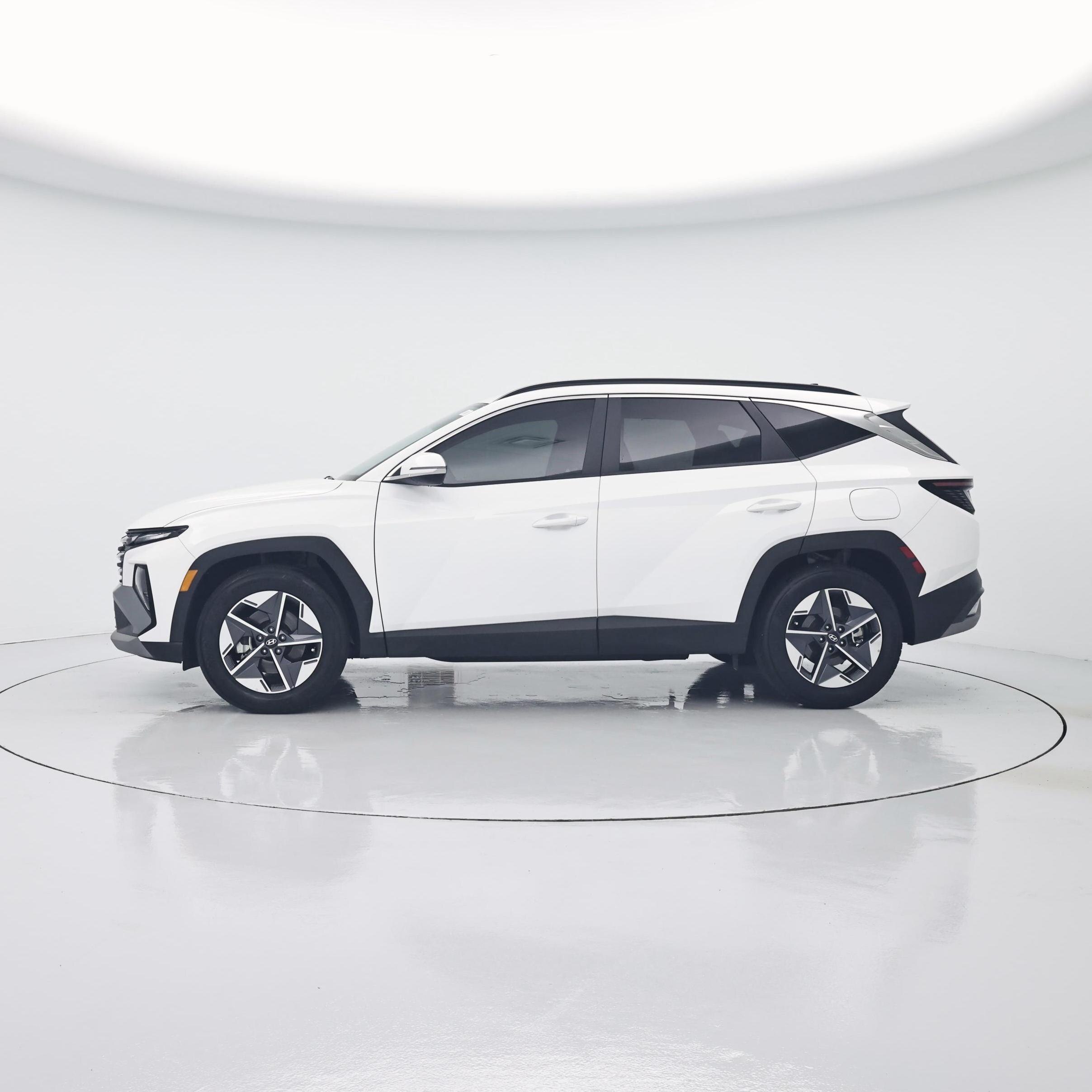 Thumbnail: 2025 Hyundai Tucson - 3