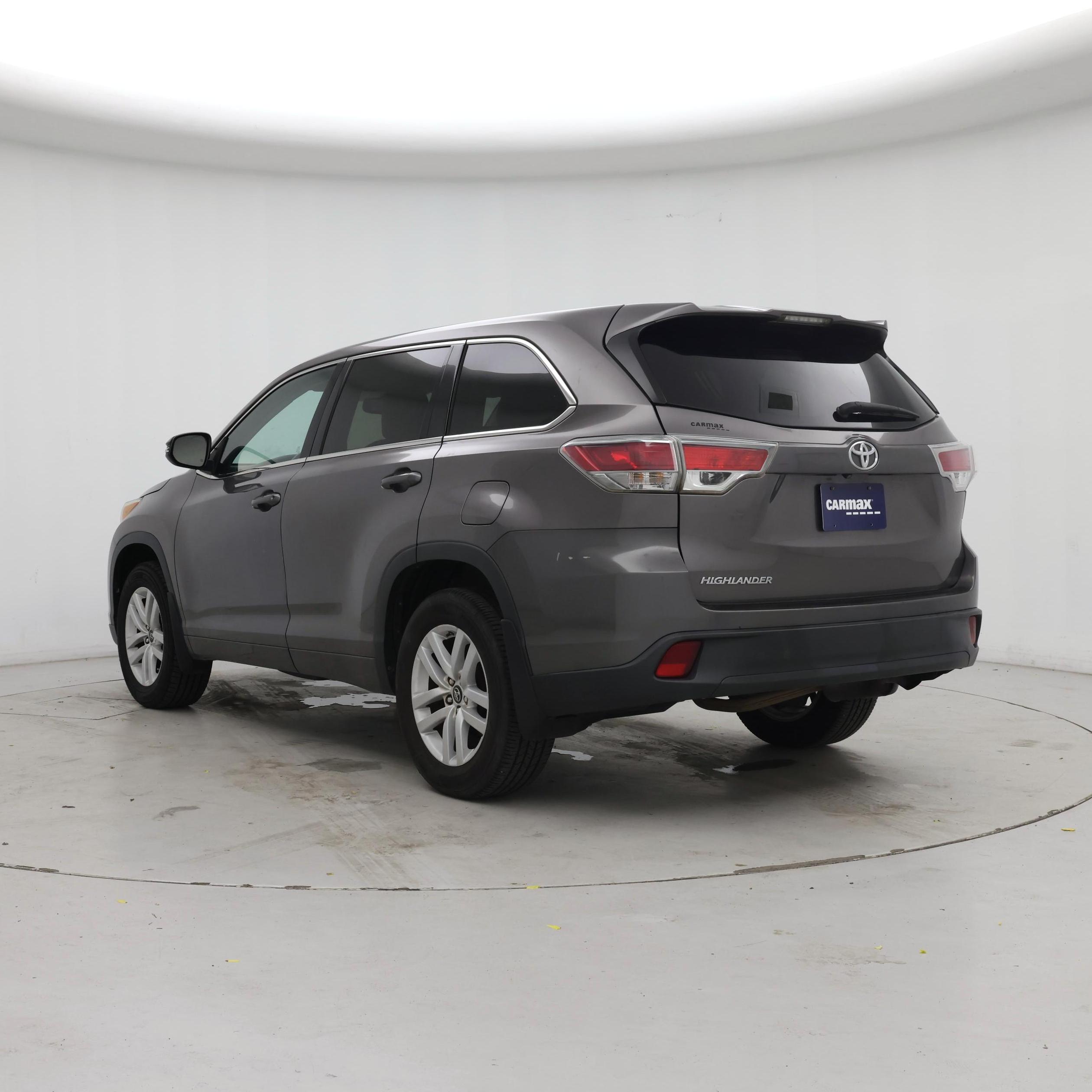 Thumbnail: 2016 Toyota Highlander - 2