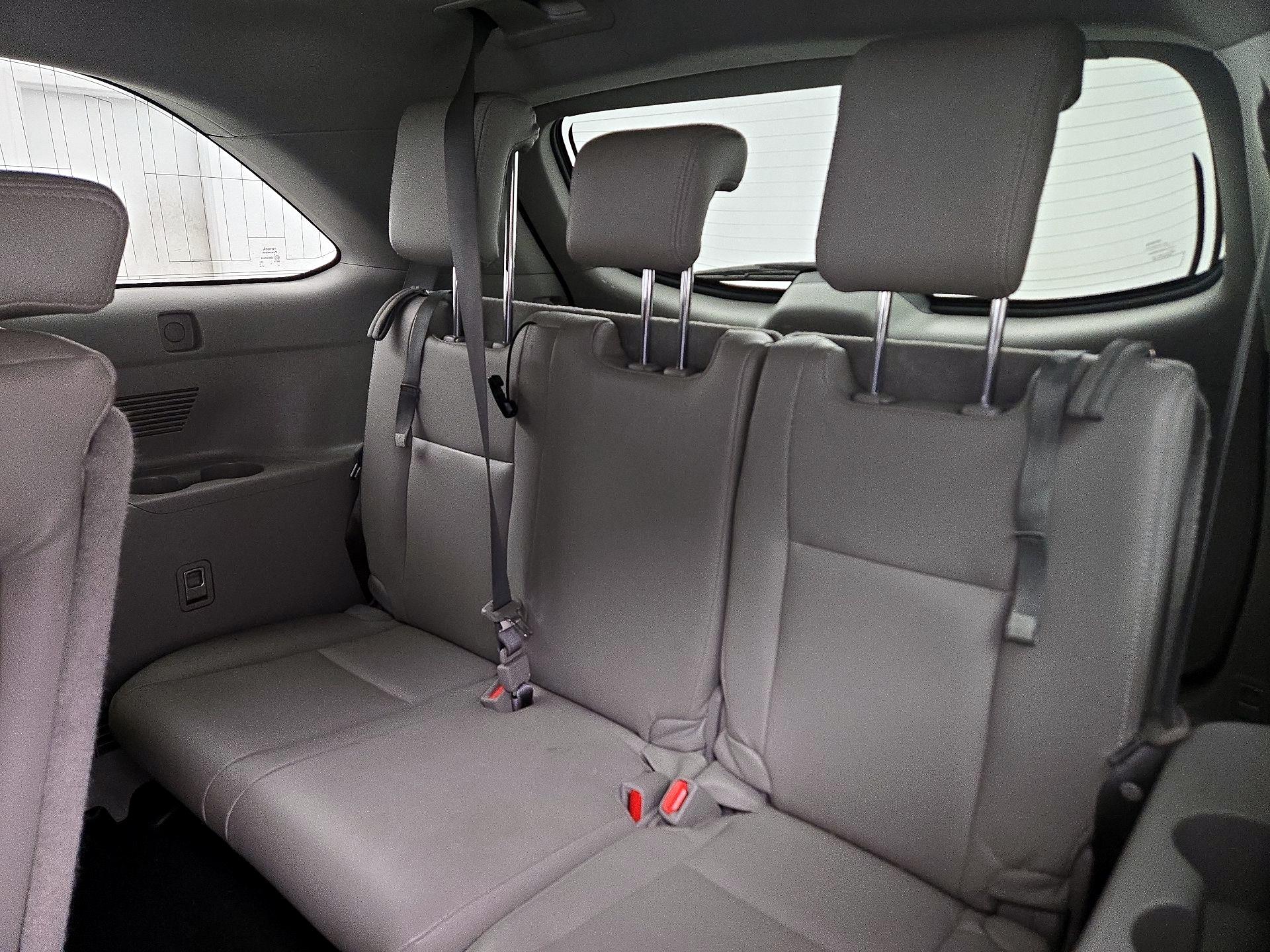 Thumbnail: 2016 Toyota Highlander - 20