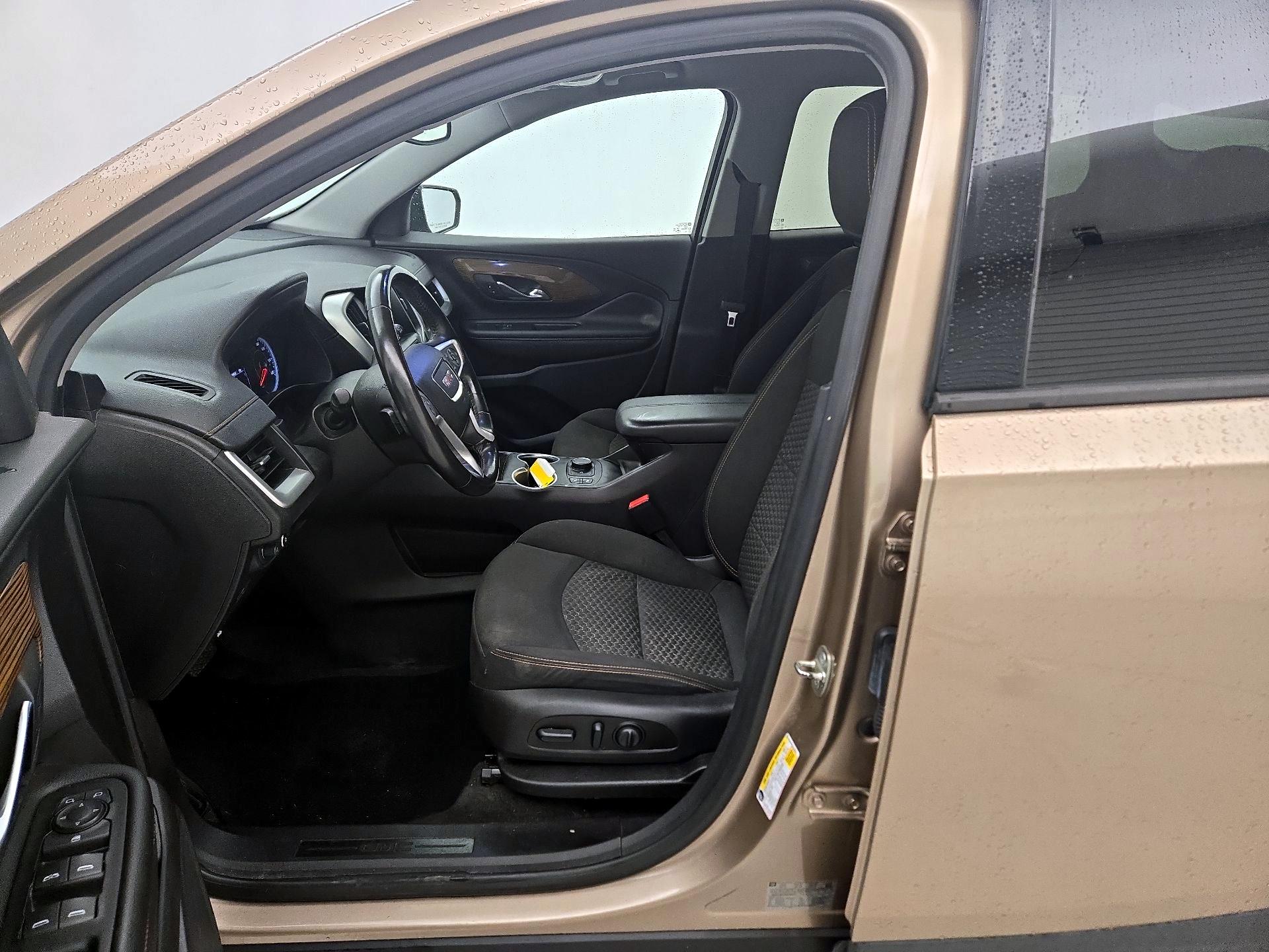 Thumbnail: 2018 GMC Terrain - 11