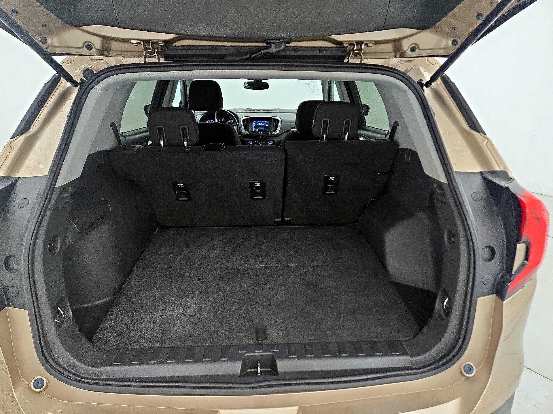 Thumbnail: 2018 GMC Terrain - 20