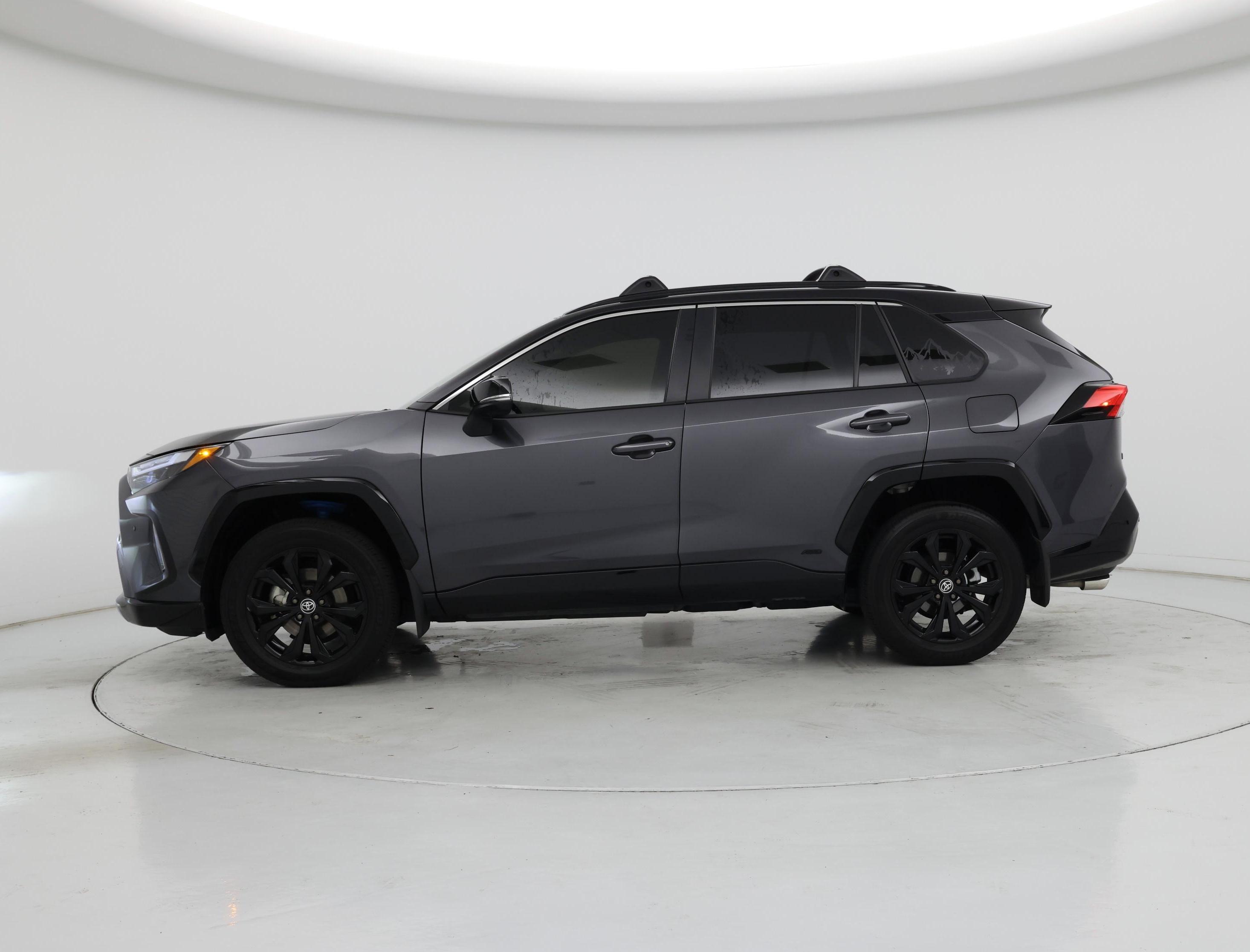 Thumbnail: 2025 Toyota RAV4 - 3