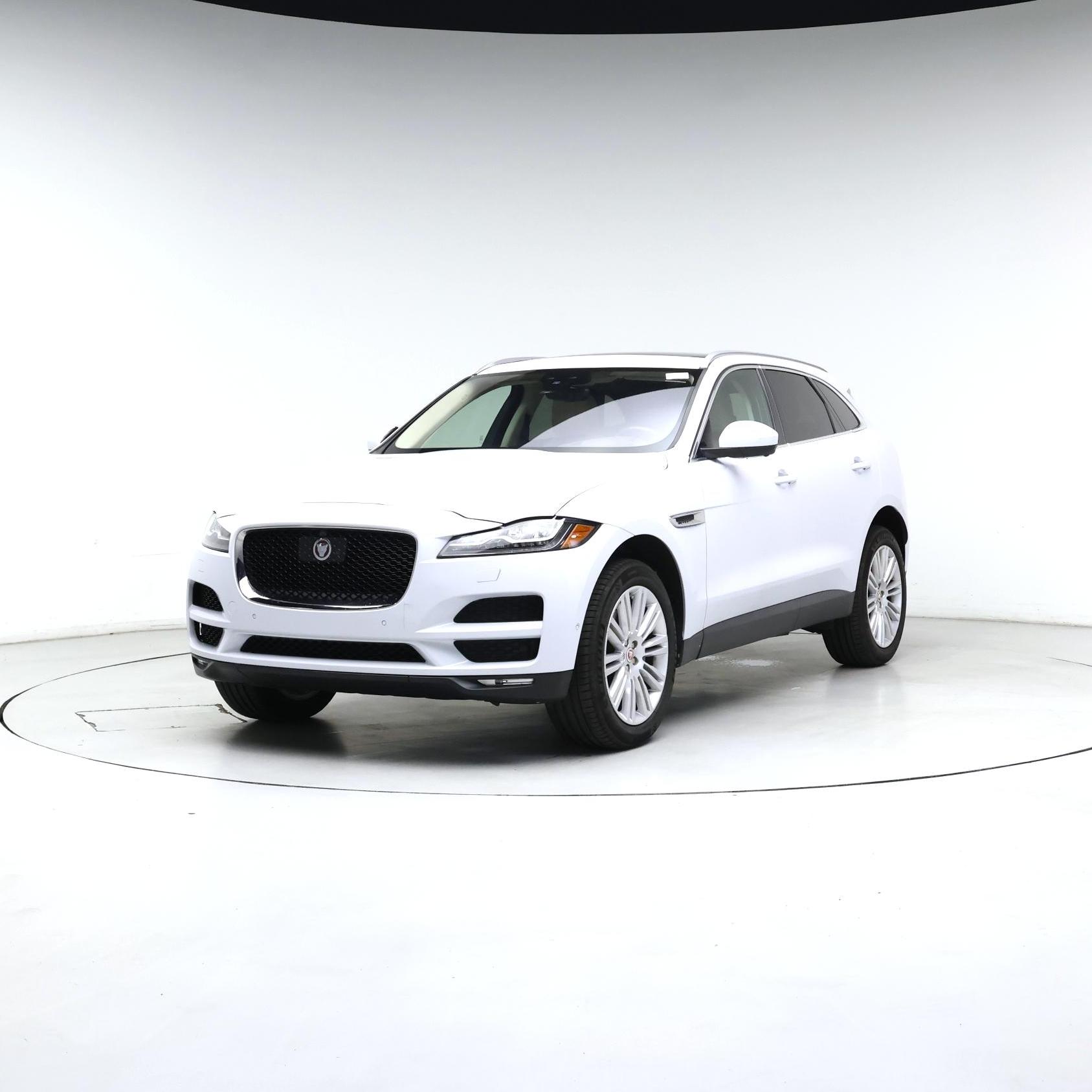 Thumbnail: 2019 Jaguar F-Pace - 4