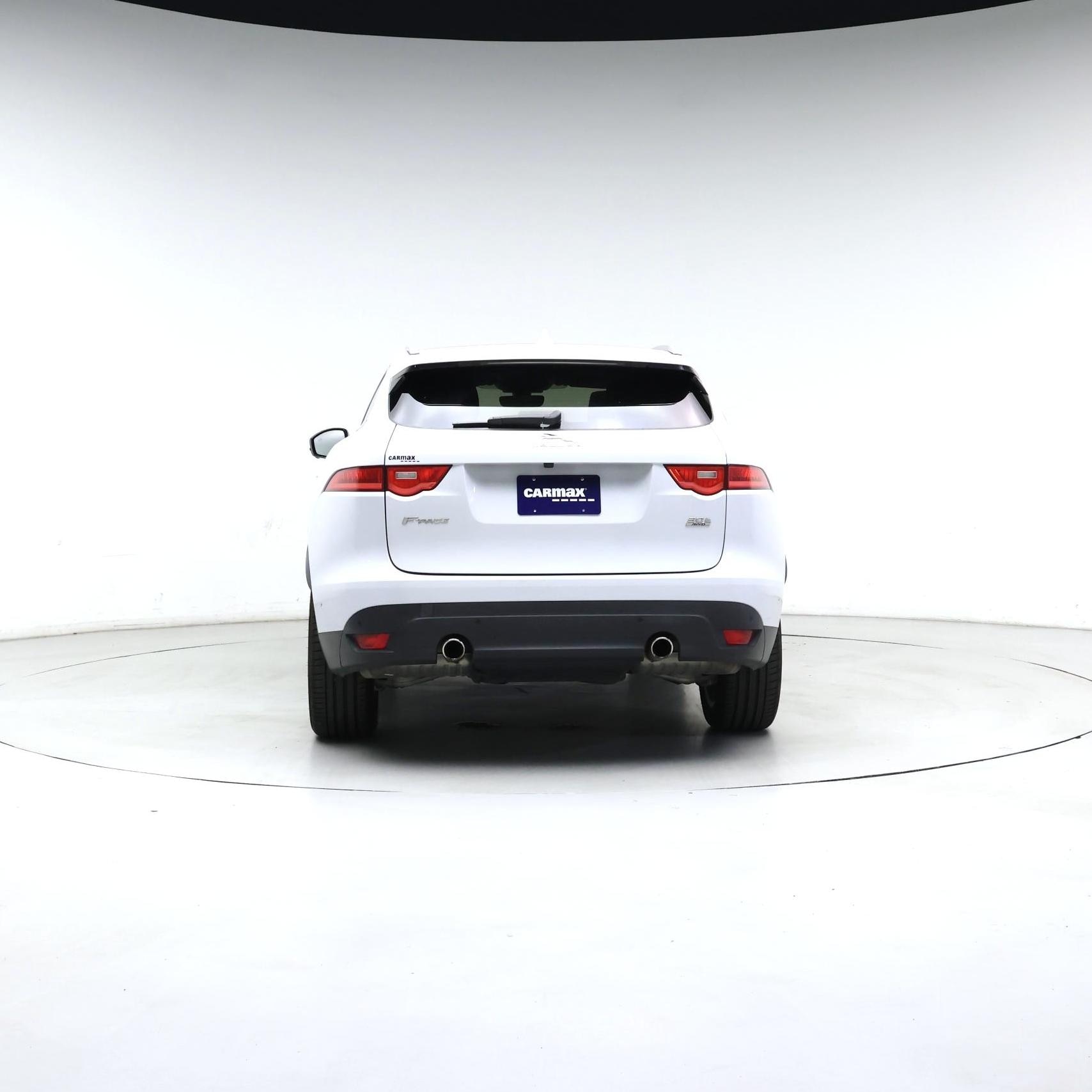 Thumbnail: 2019 Jaguar F-Pace - 6