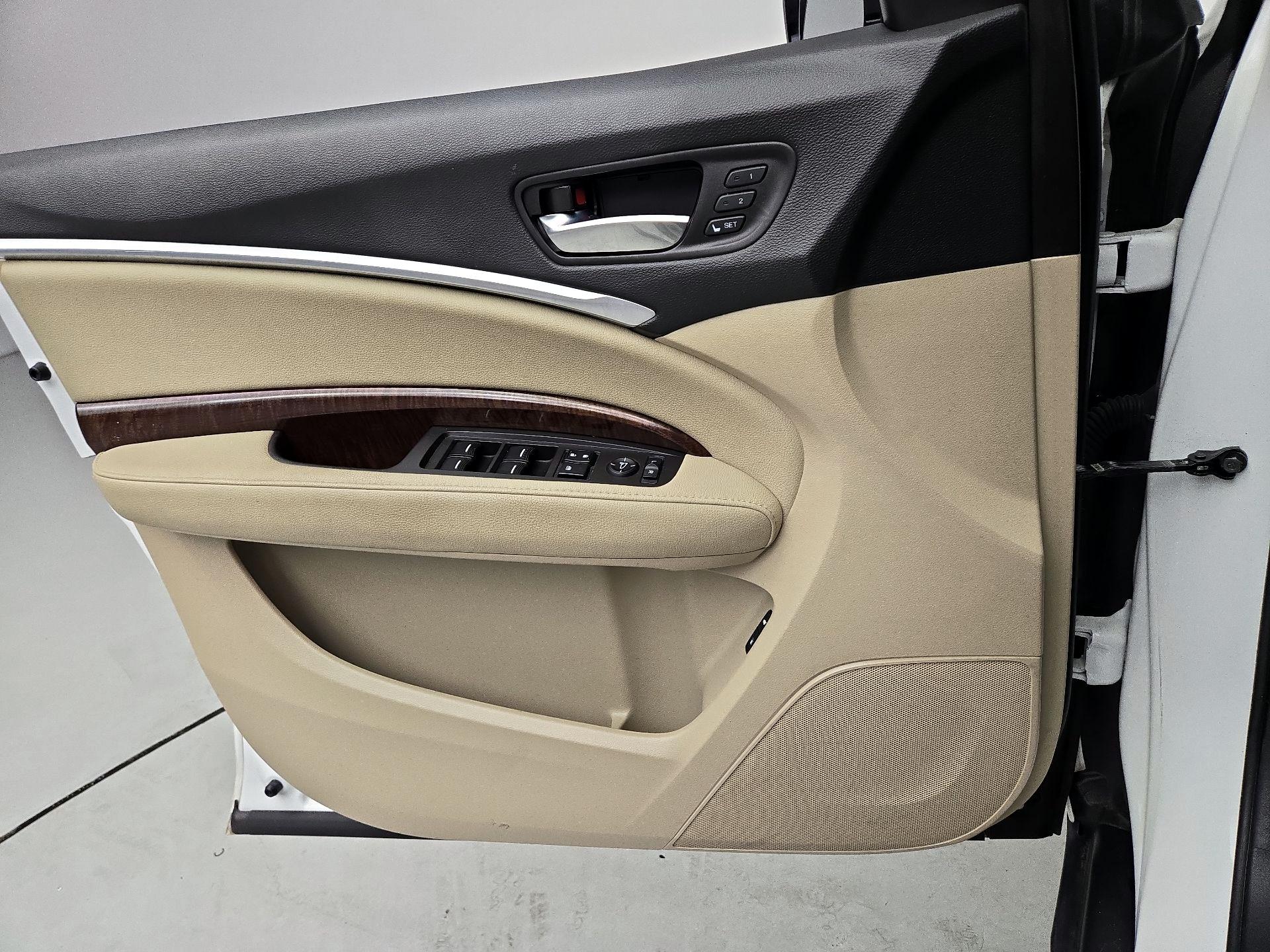 Thumbnail: 2020 Acura MDX - 12