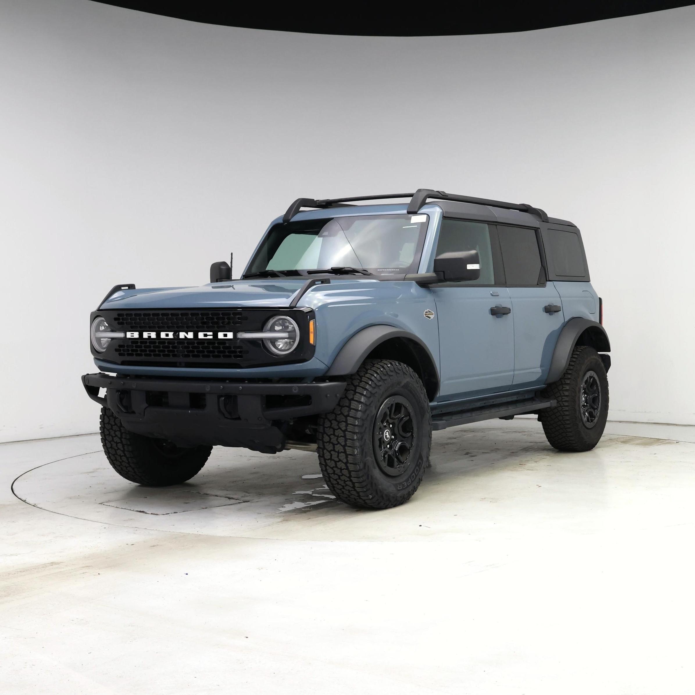 Thumbnail: 2022 Ford Bronco - 4