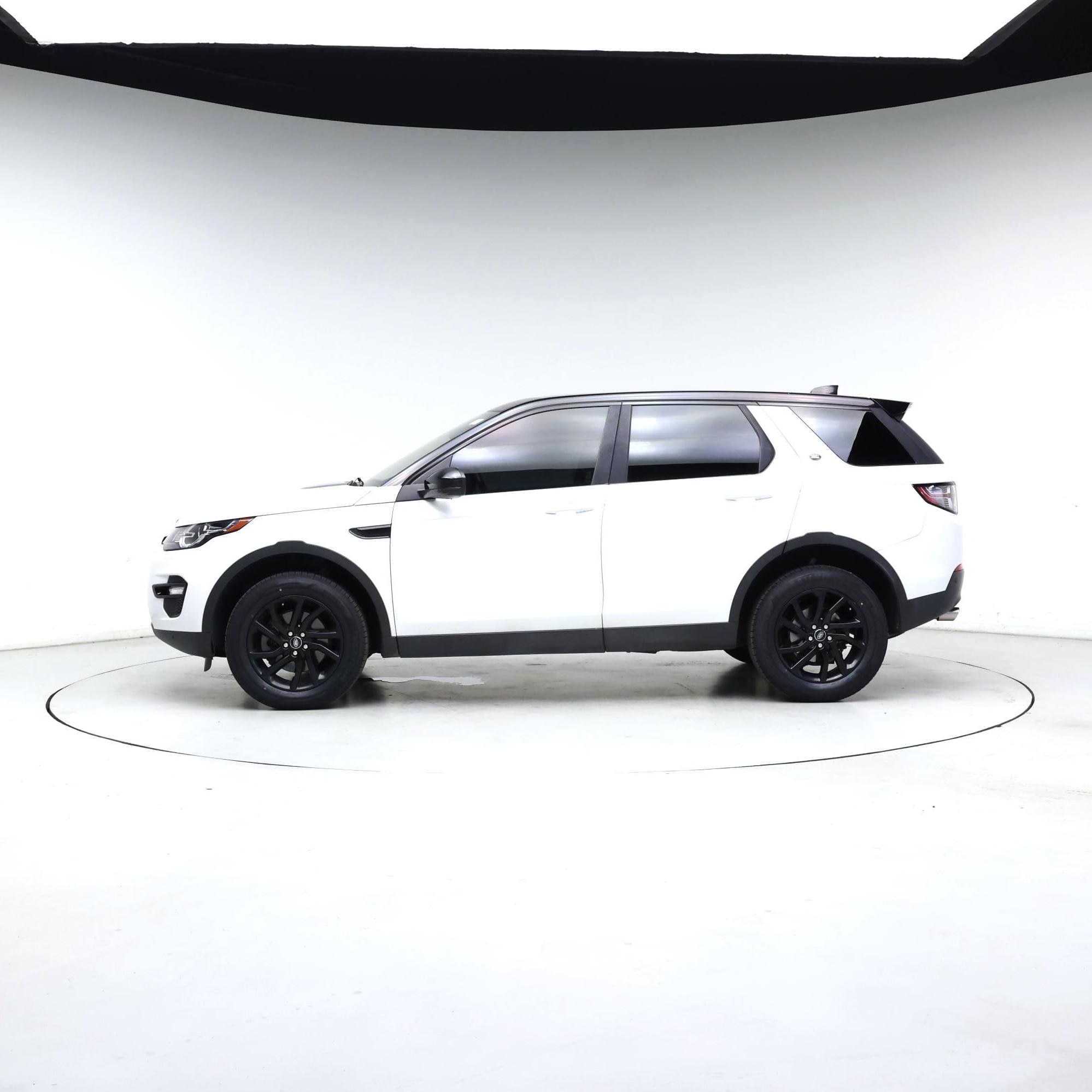 Thumbnail: 2019 Land Rover Discovery Sport - 3