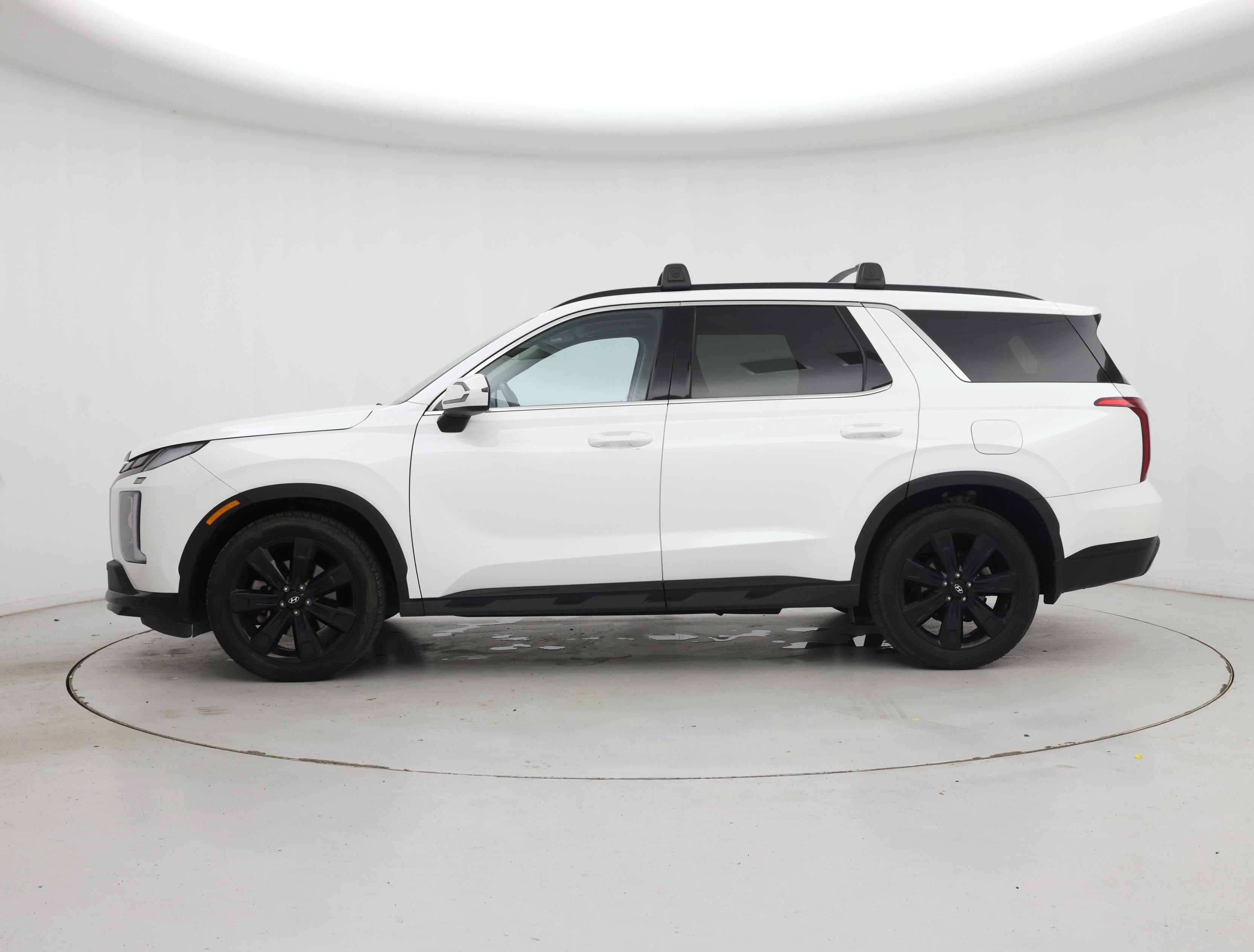 Thumbnail: 2023 Hyundai Palisade - 3