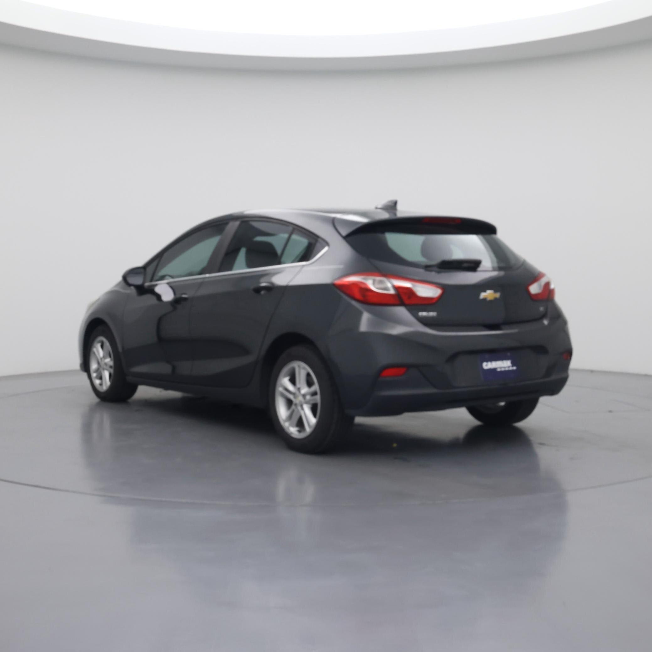 Thumbnail: 2018 Chevrolet Cruze - 2