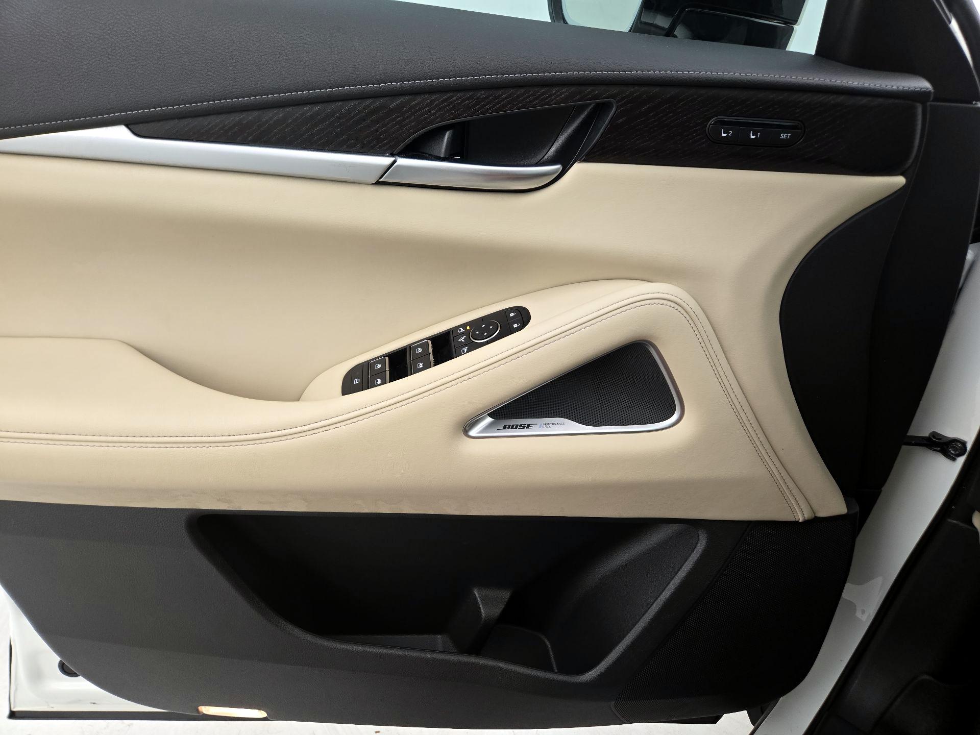 Thumbnail: 2024 INFINITI QX60 - 12