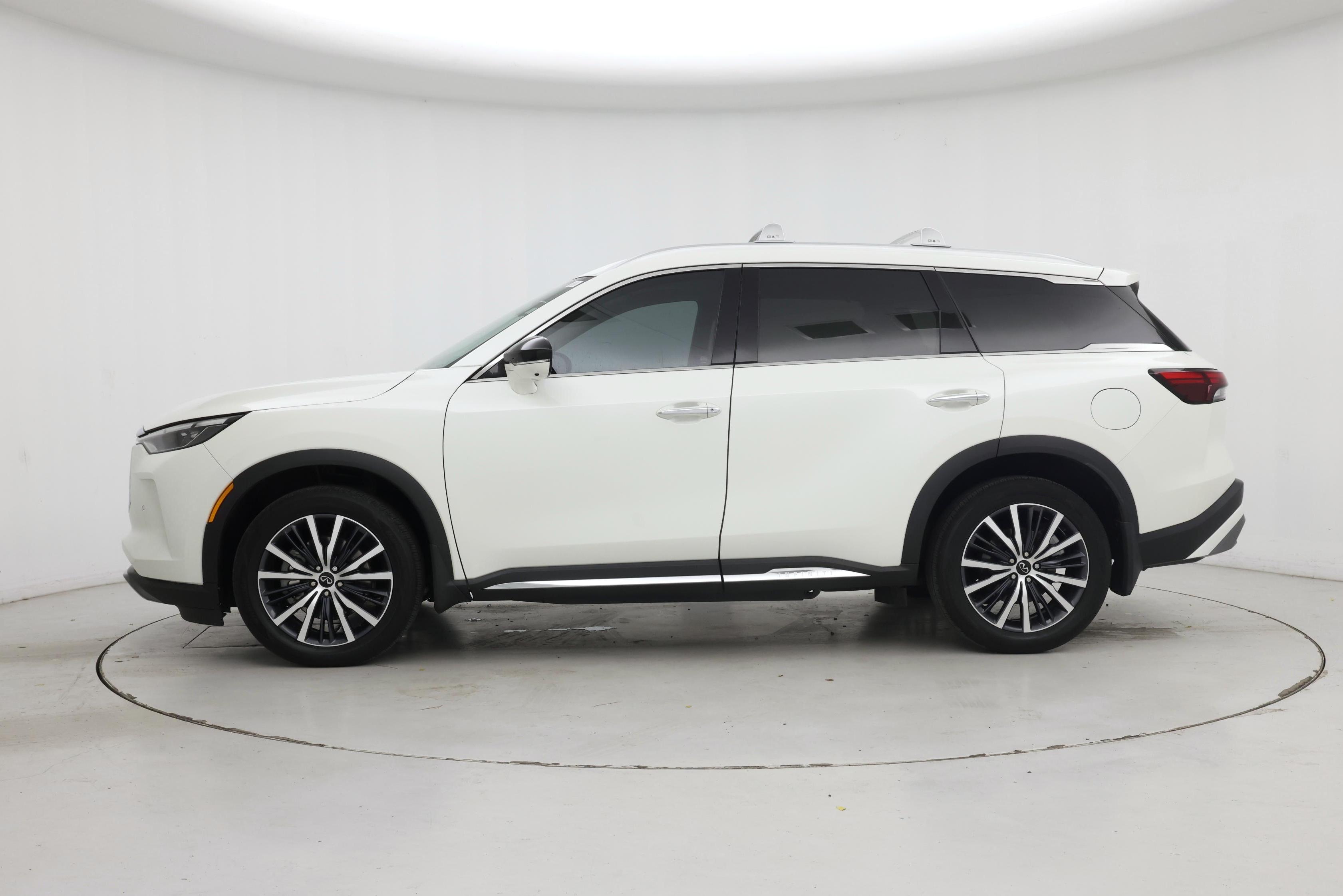 Thumbnail: 2024 INFINITI QX60 - 3
