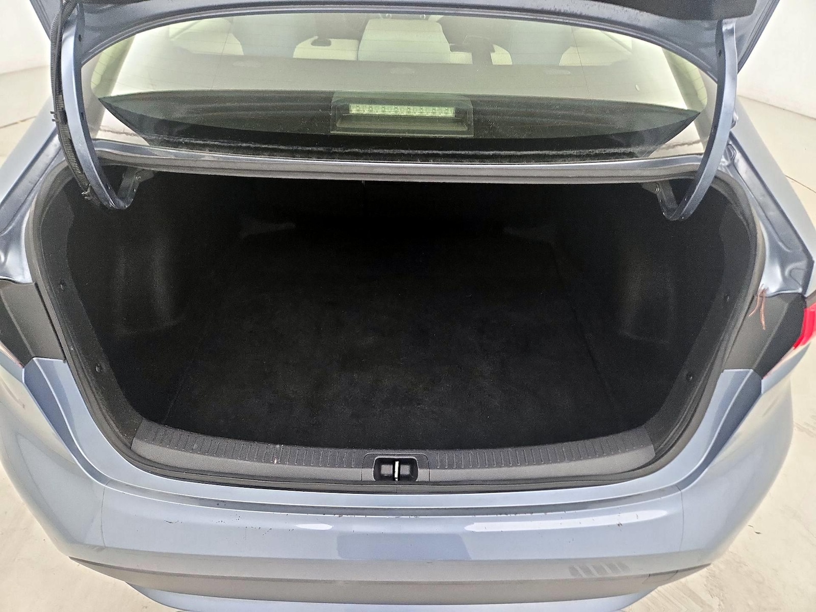 2020 Toyota Corolla LE - Photo 21