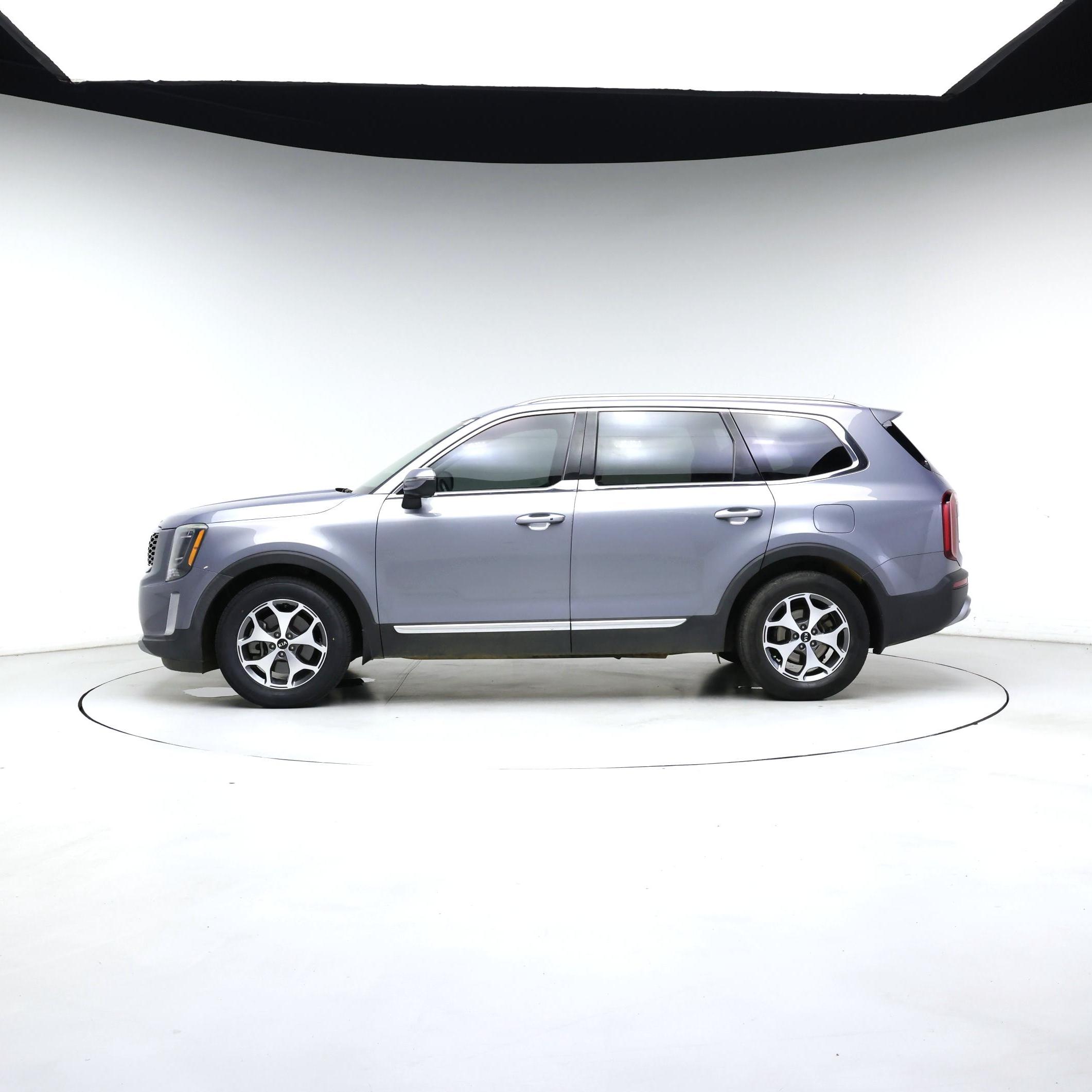 Thumbnail: 2020 Kia Telluride - 3