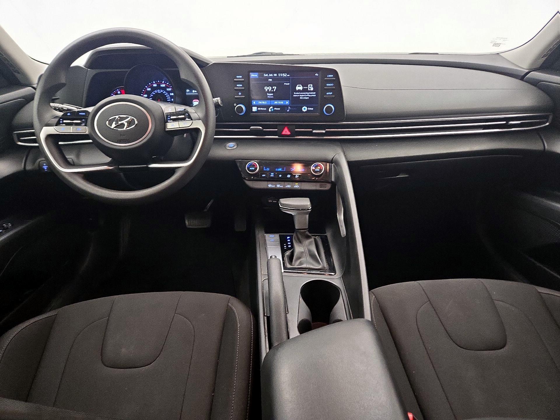 Thumbnail: 2023 Hyundai Elantra - 9