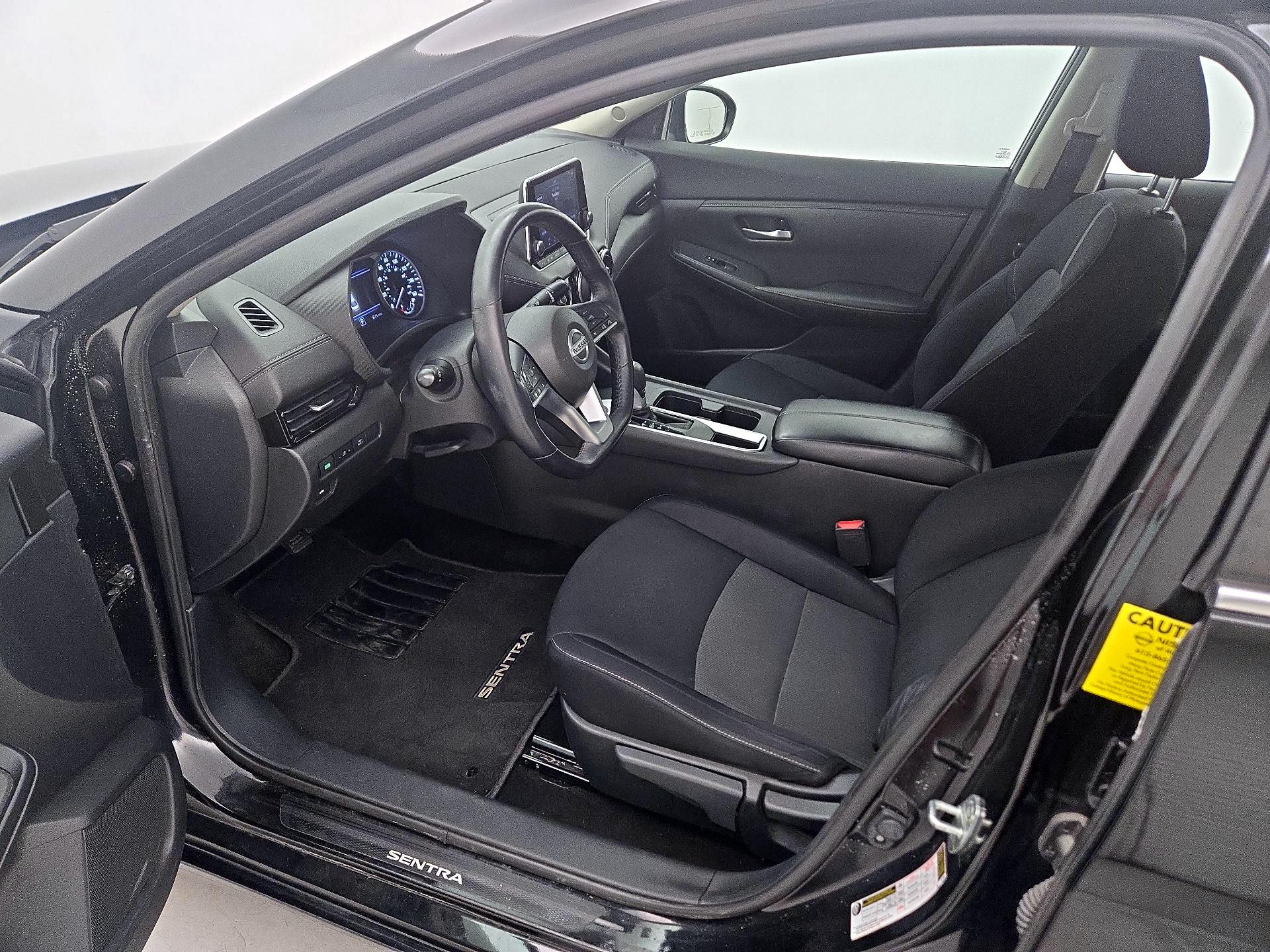 Thumbnail: 2021 Nissan Sentra - 11