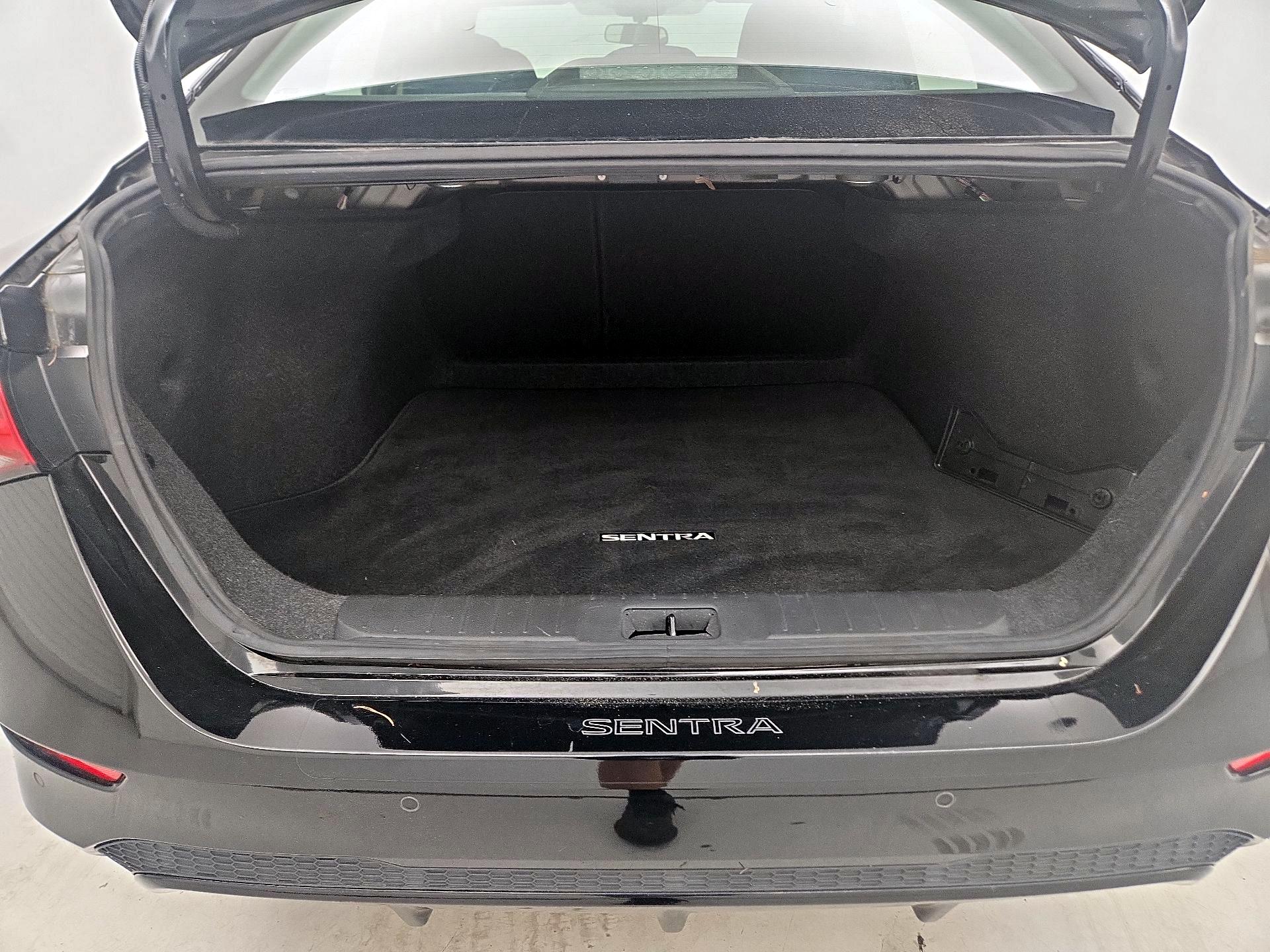 Thumbnail: 2021 Nissan Sentra - 20