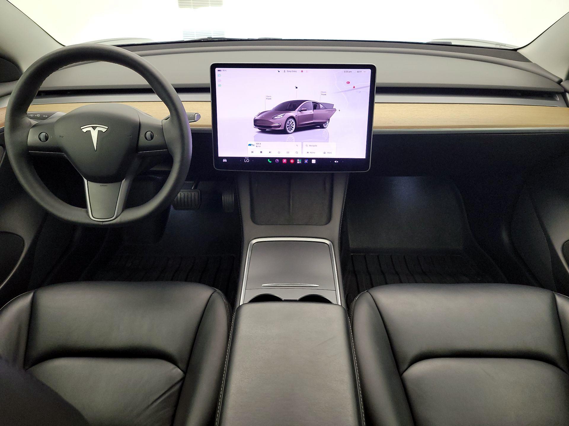 Thumbnail: 2022 Tesla Model 3 - 9