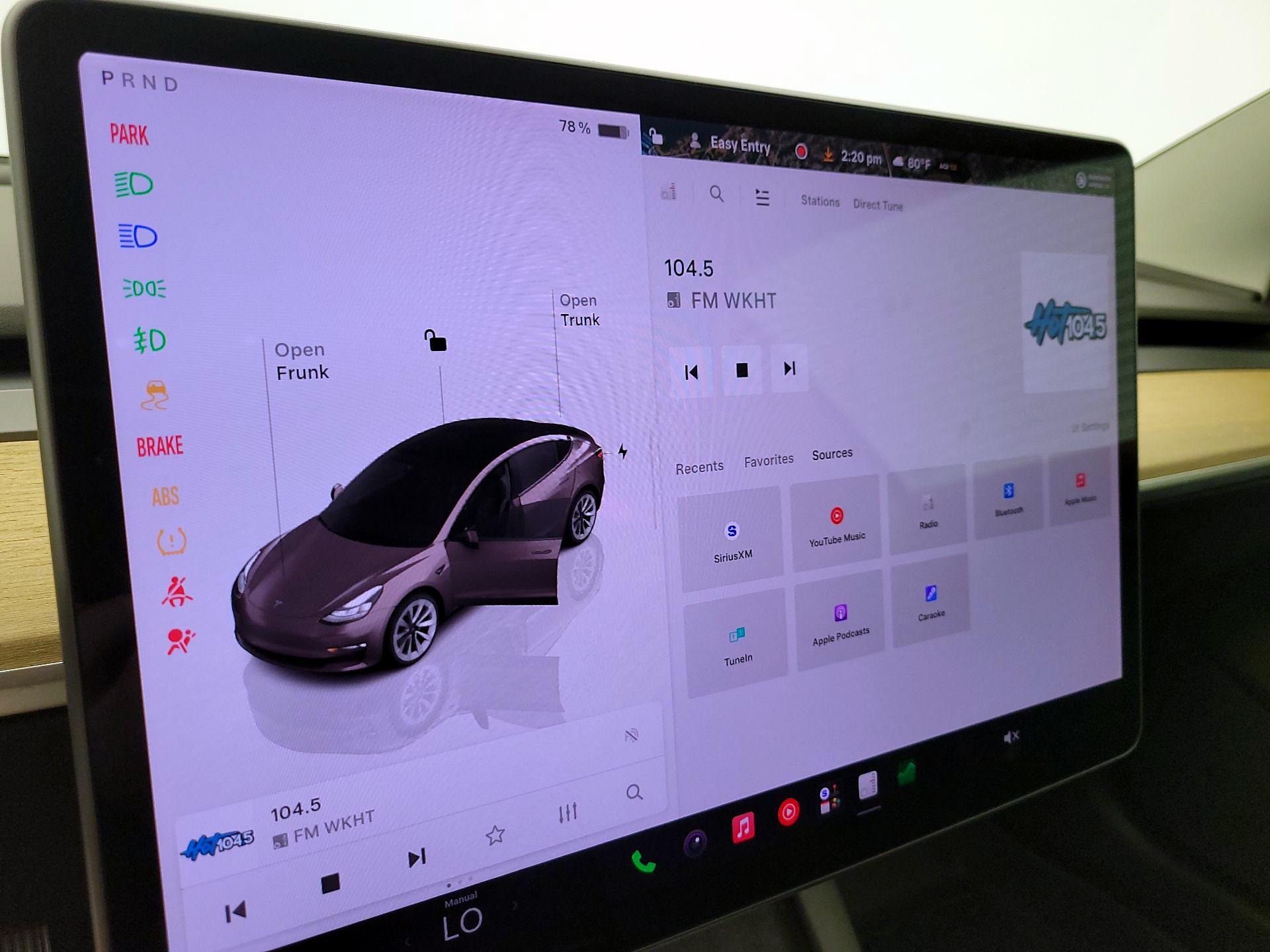 Thumbnail: 2022 Tesla Model 3 - 15