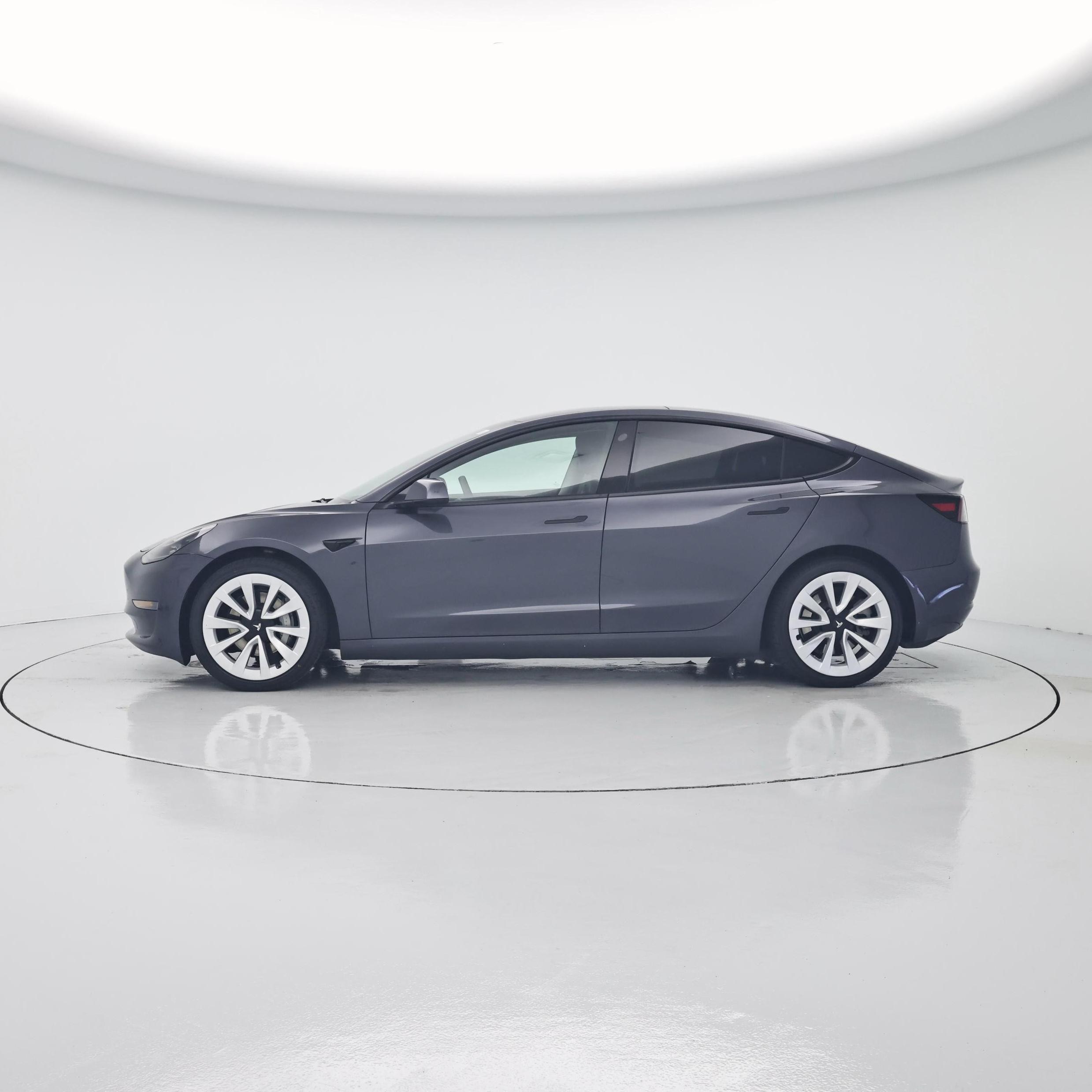 Thumbnail: 2022 Tesla Model 3 - 3