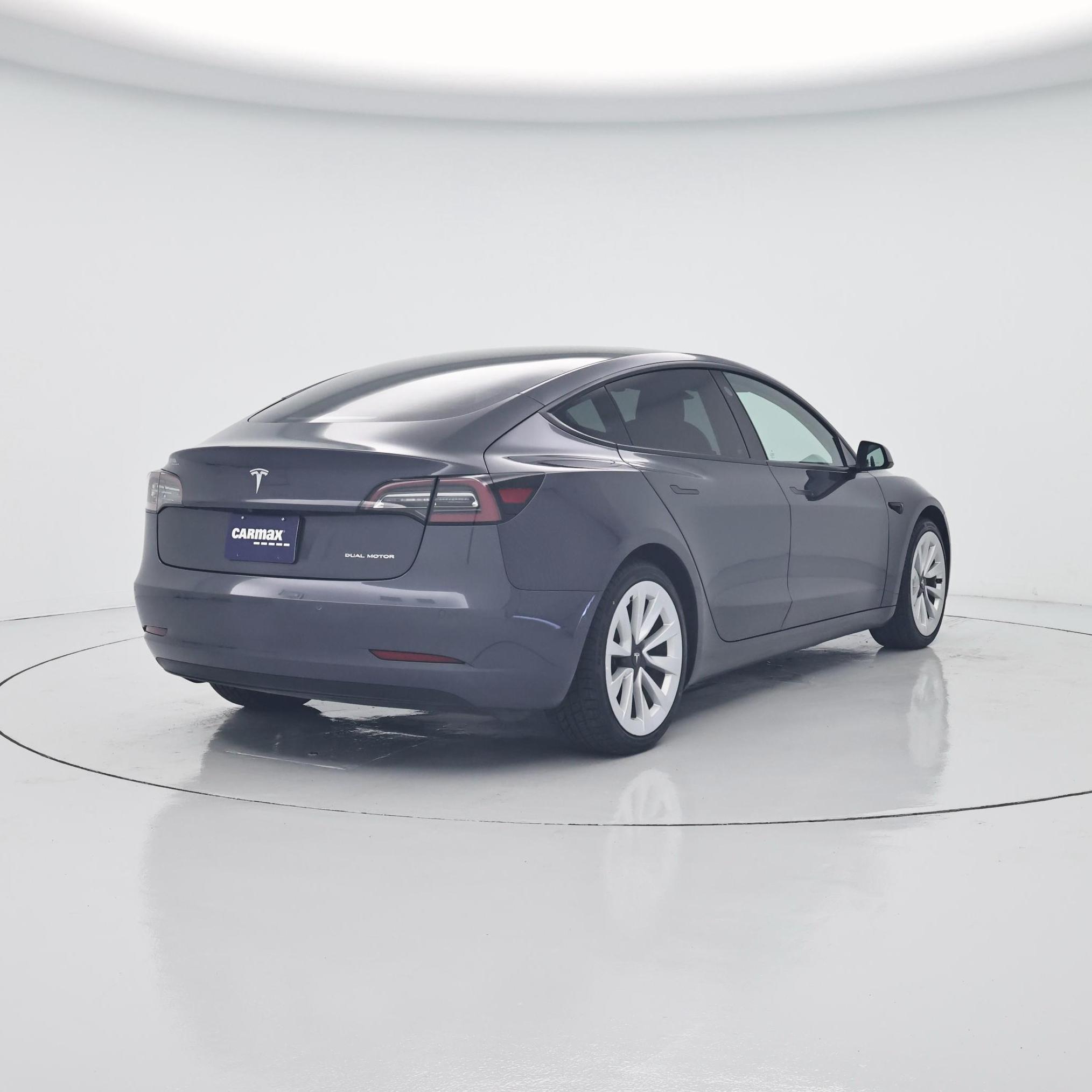 Thumbnail: 2022 Tesla Model 3 - 8